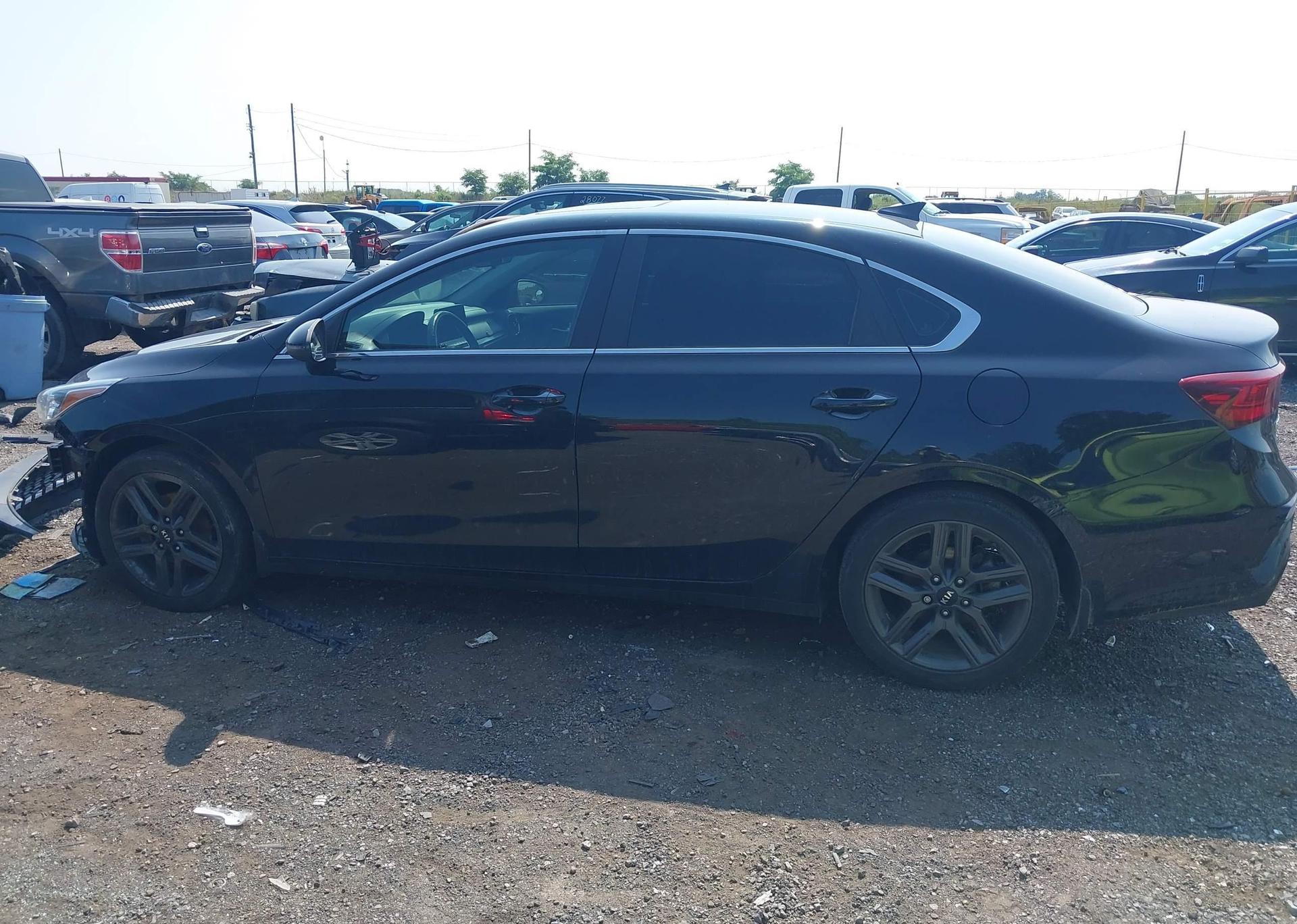 2021 KIA FORTE EX