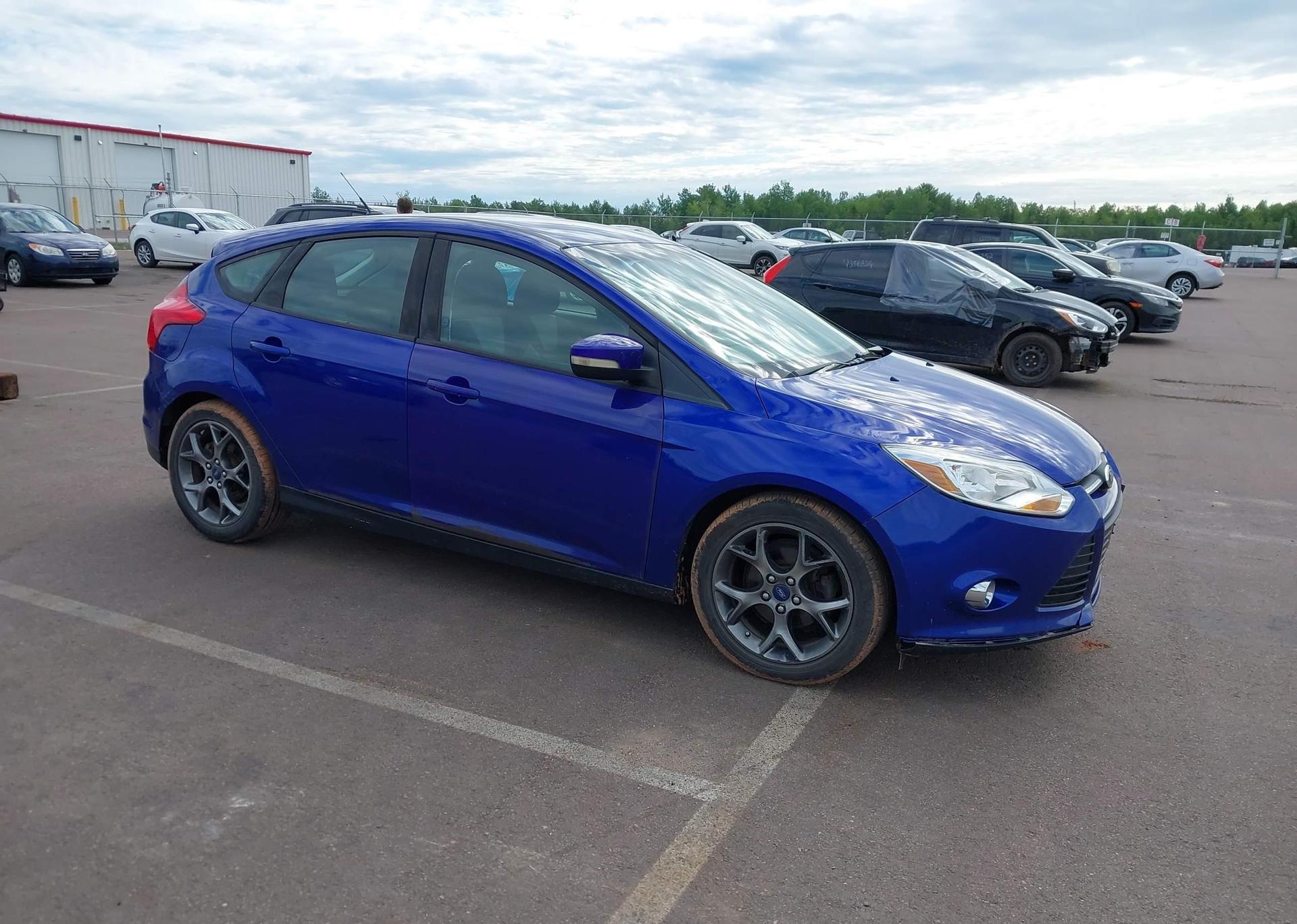 2013 FORD FOCUS SE