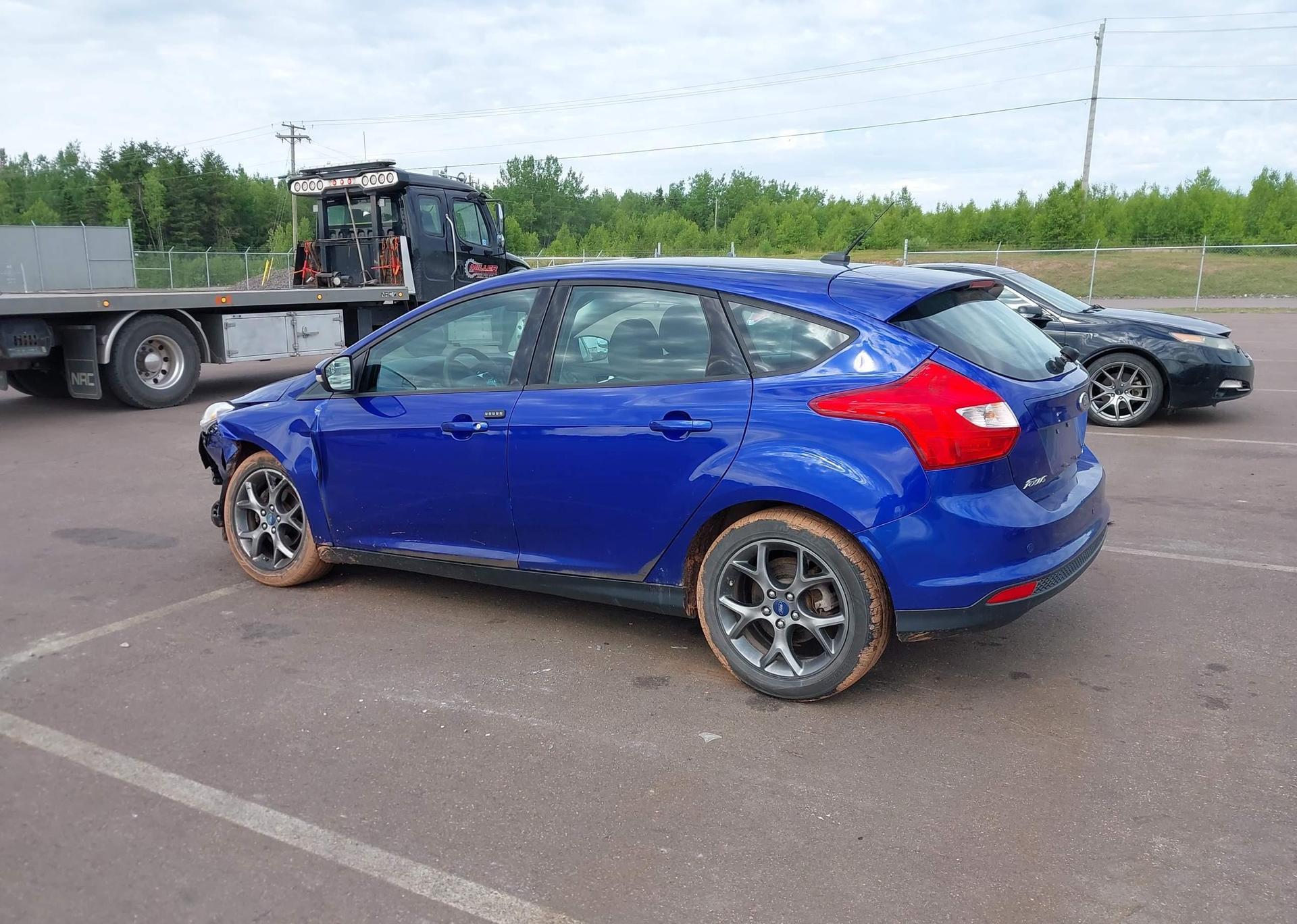 2013 FORD FOCUS SE