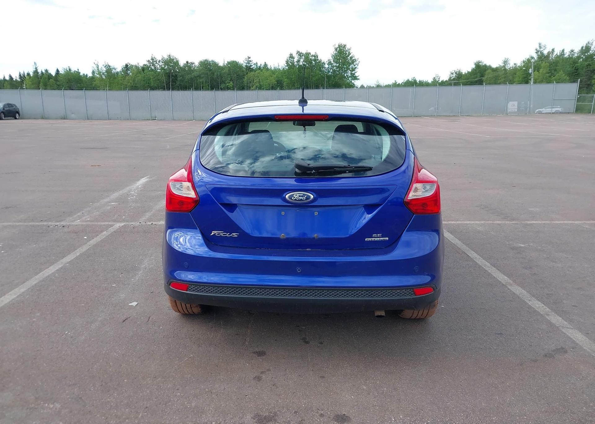 2013 FORD FOCUS SE