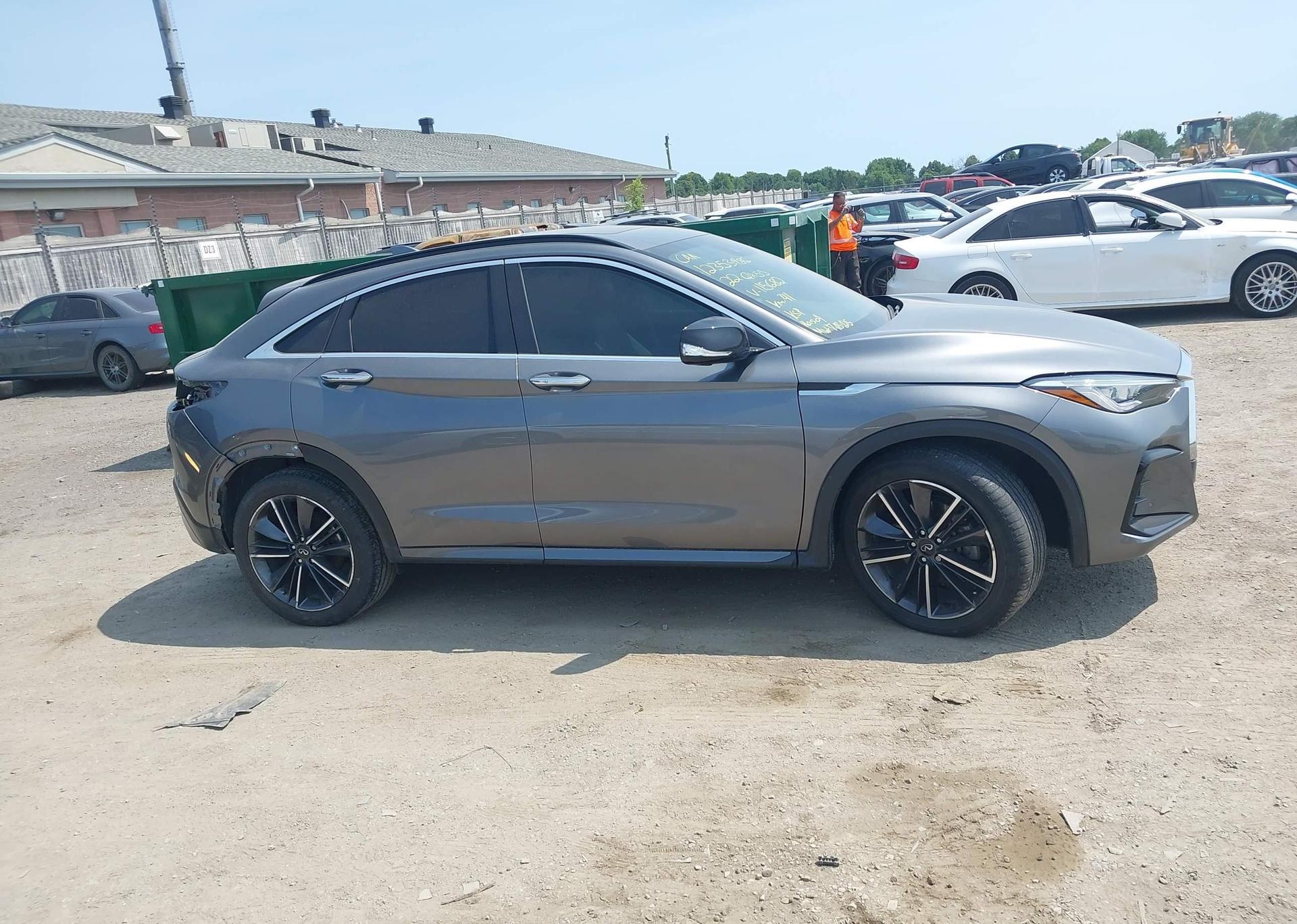 2022 INFINITI QX55 ESSENTIAL