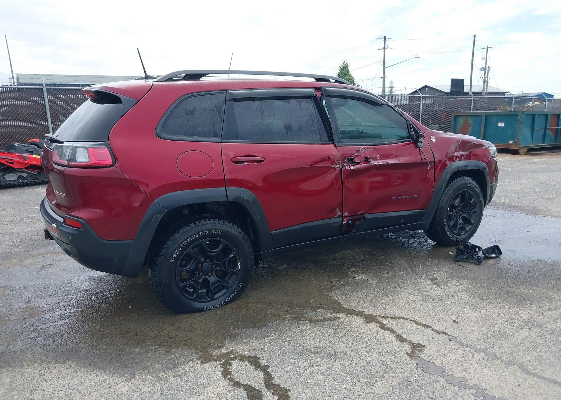 2019 JEEP CHEROKEE TRAILHAWK