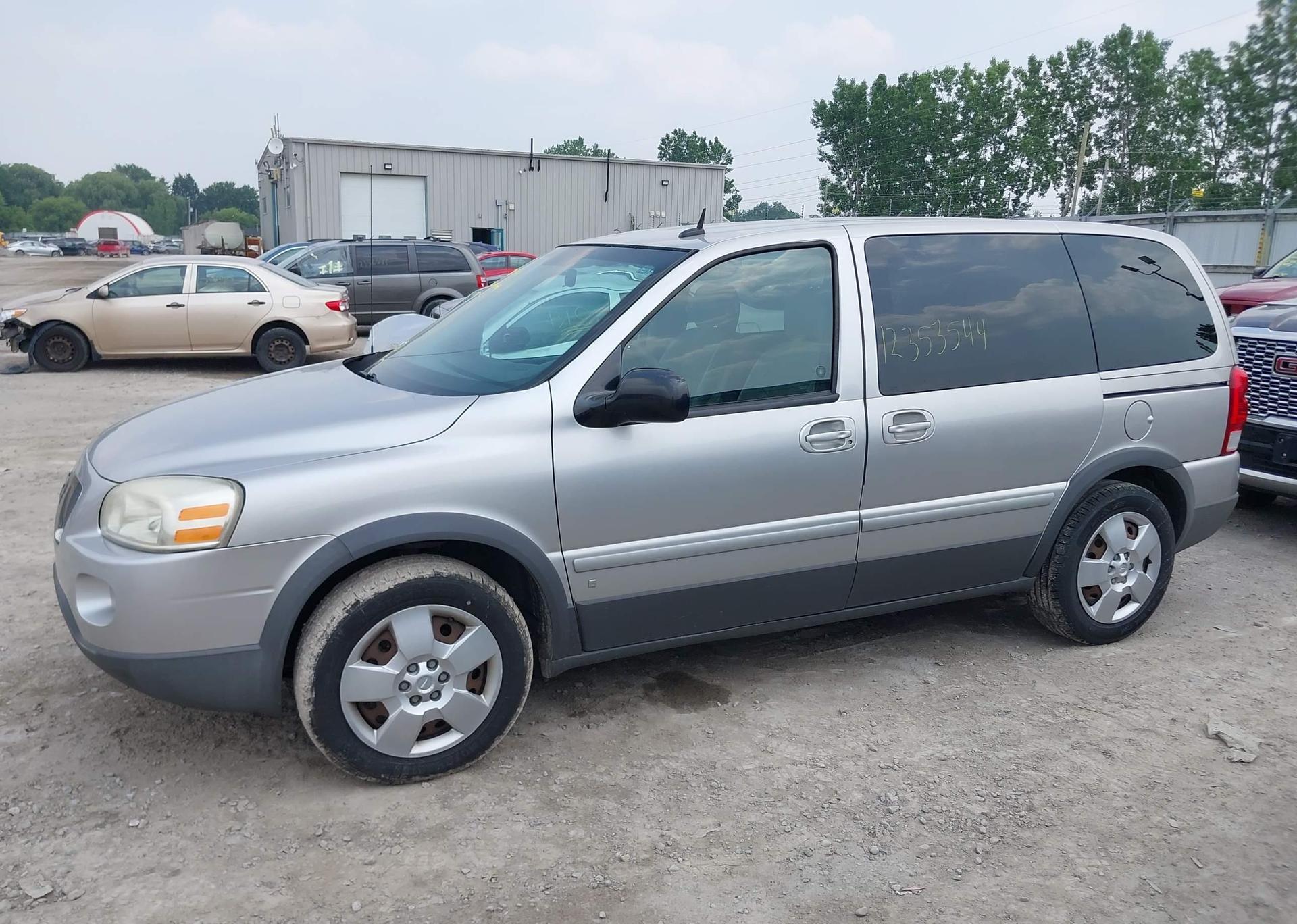 2009 PONTIAC MONTANA SV6