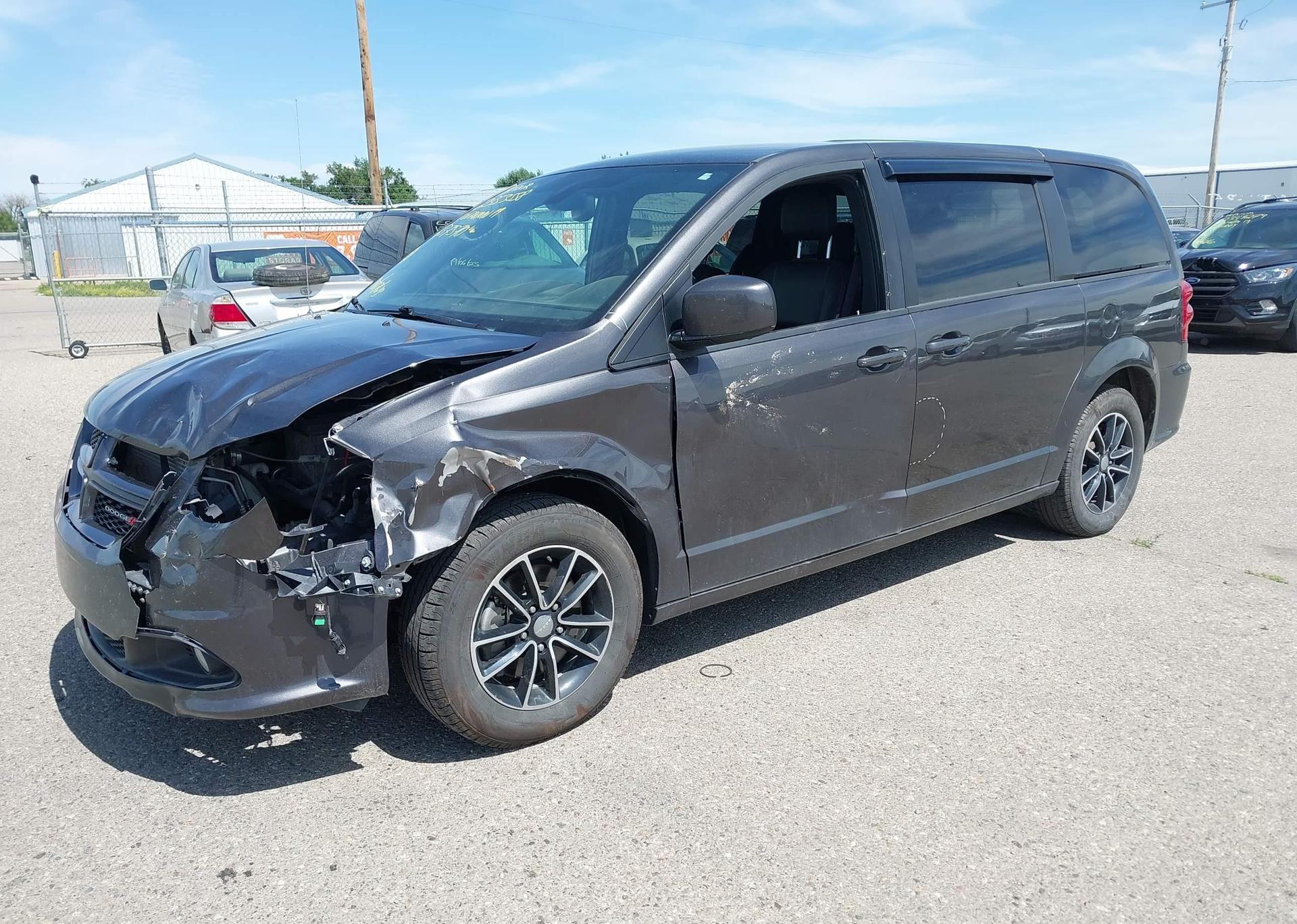 2019 DODGE GRAND CARAVAN GT