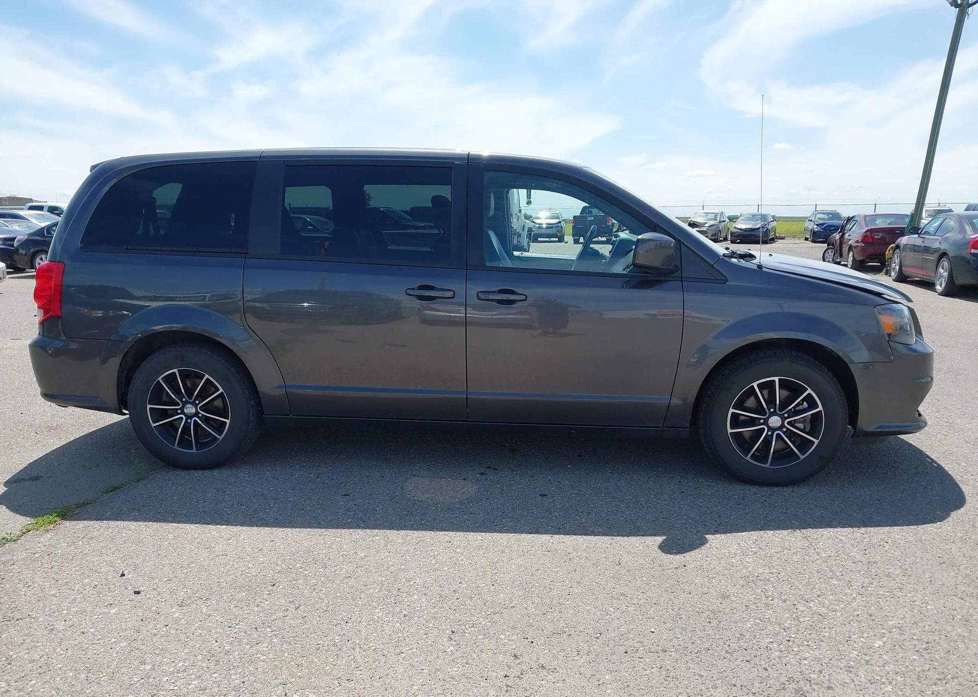 2019 DODGE GRAND CARAVAN GT