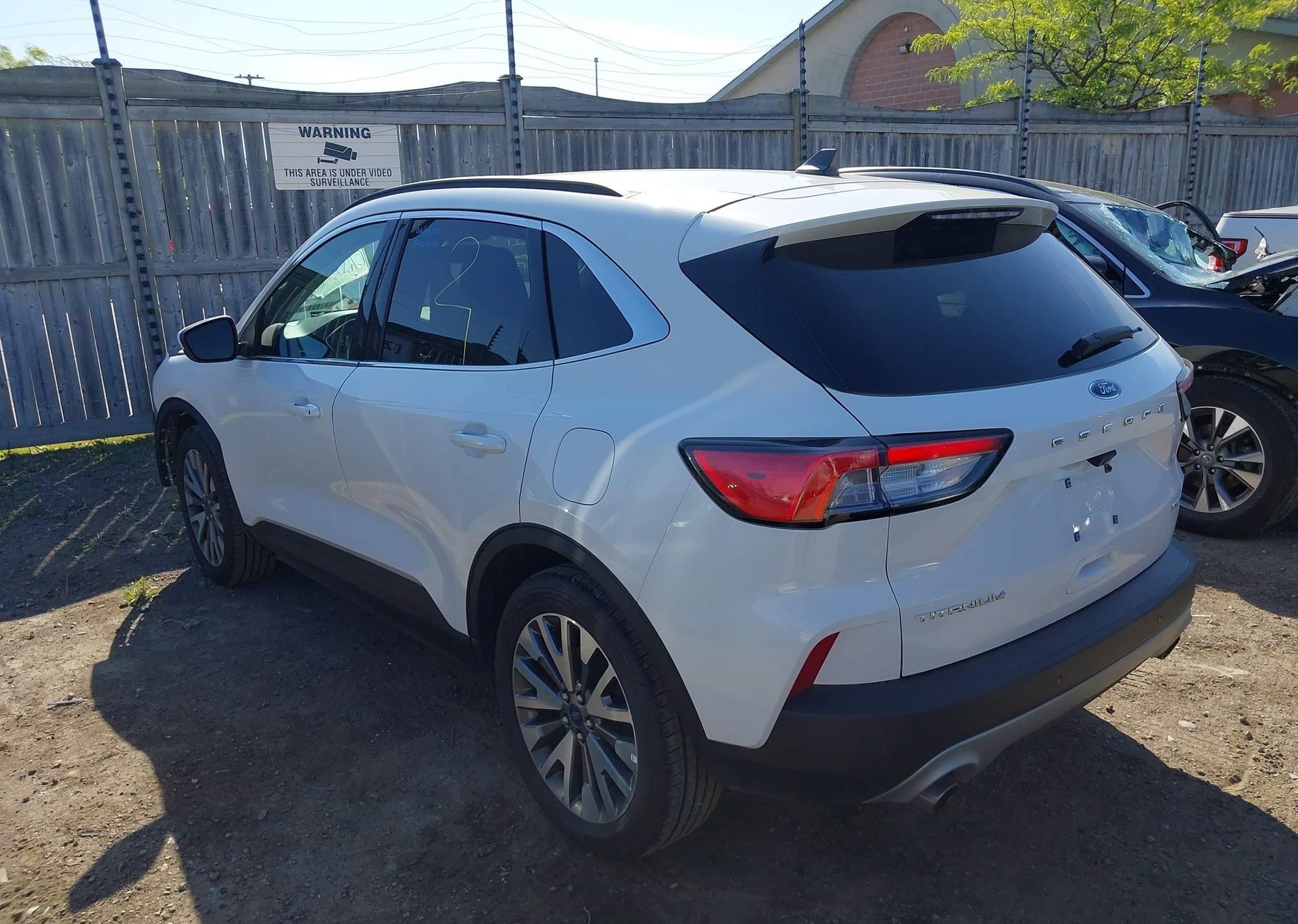 2022 FORD ESCAPE TITANIUM