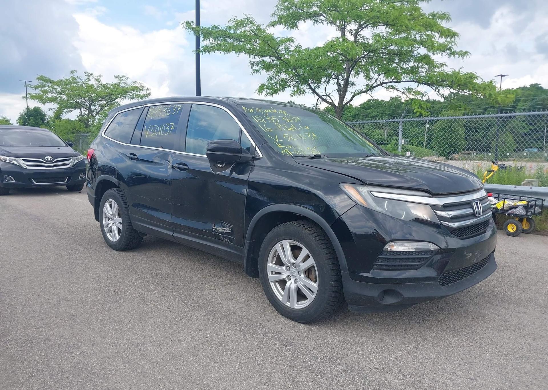 2016 HONDA PILOT LX
