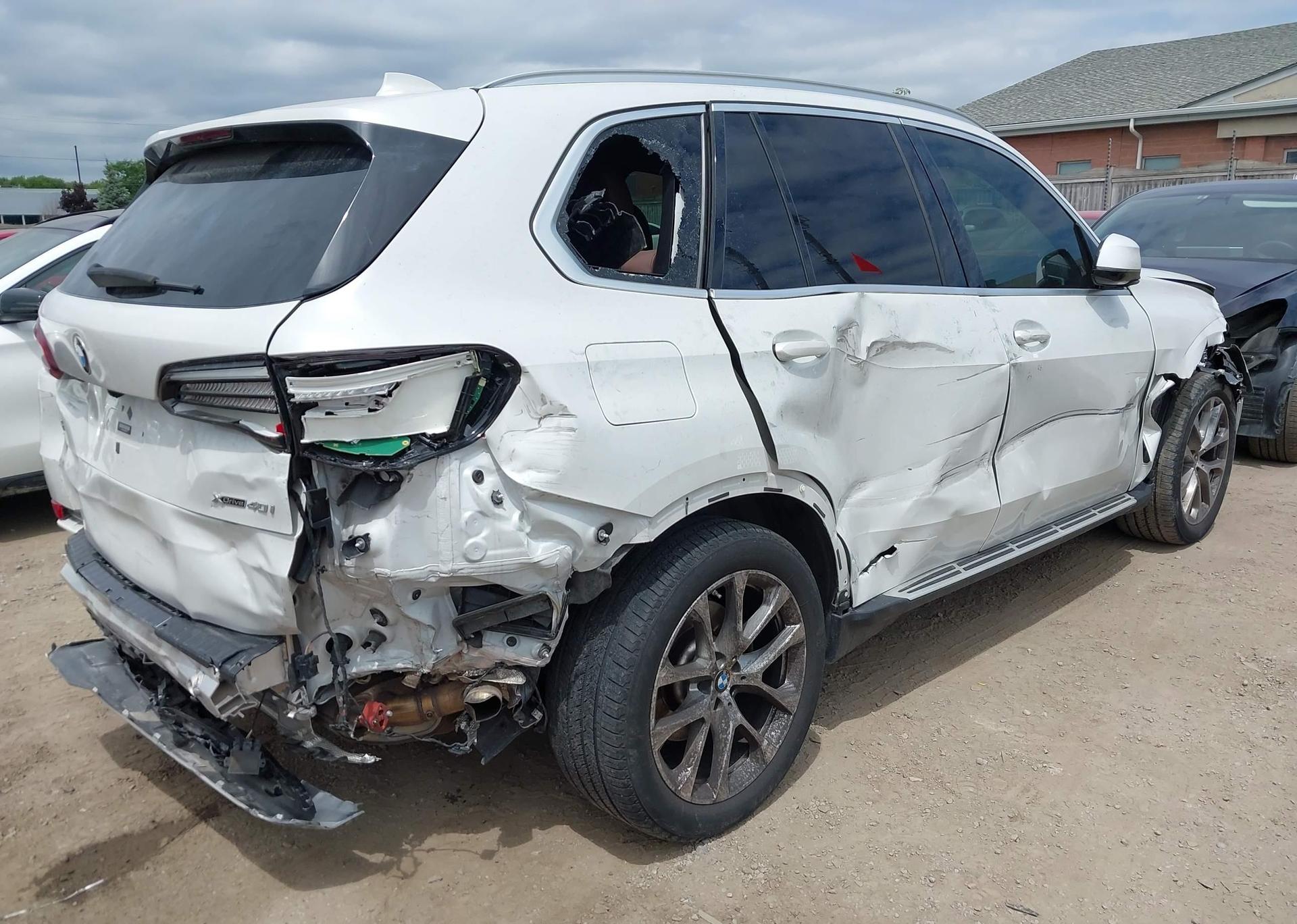 2021 BMW X5 XDRIVE40I