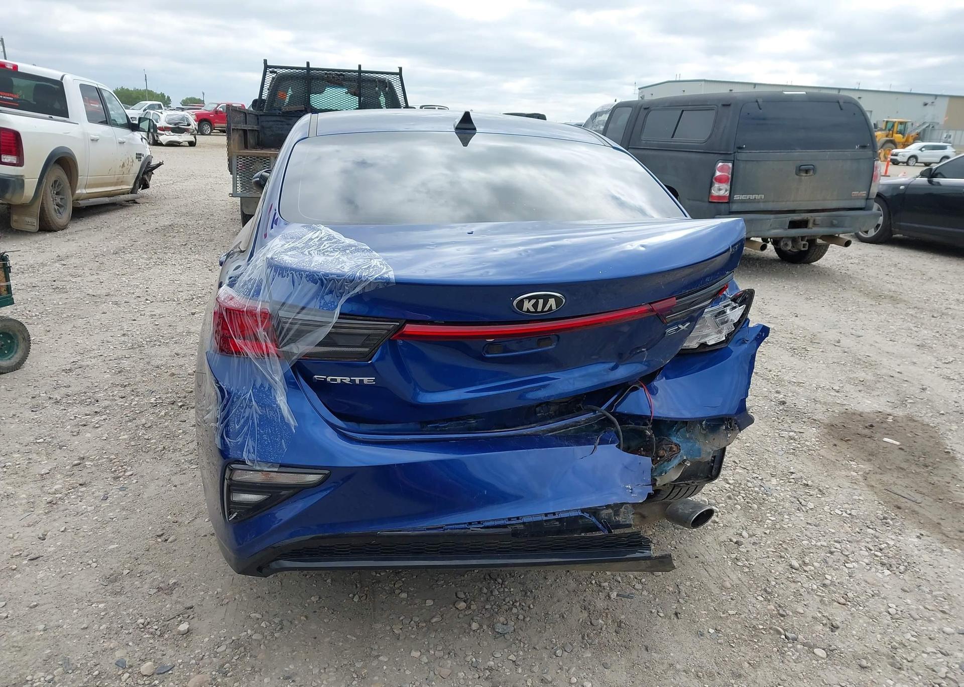 2019 KIA FORTE EX