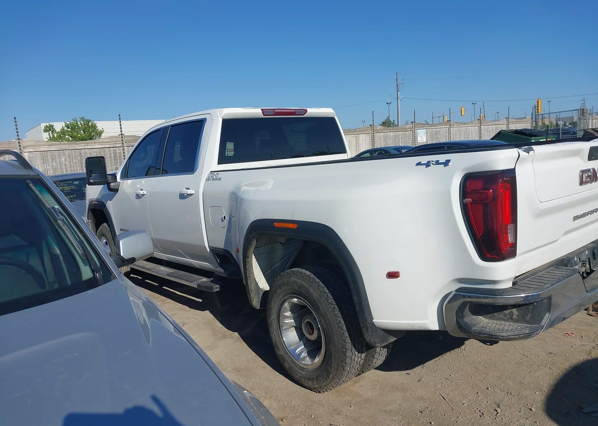 2022 GMC SIERRA 3500HD SLE