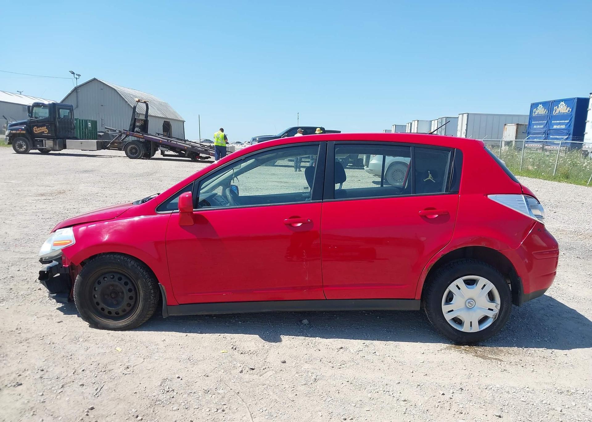 2010 NISSAN VERSA