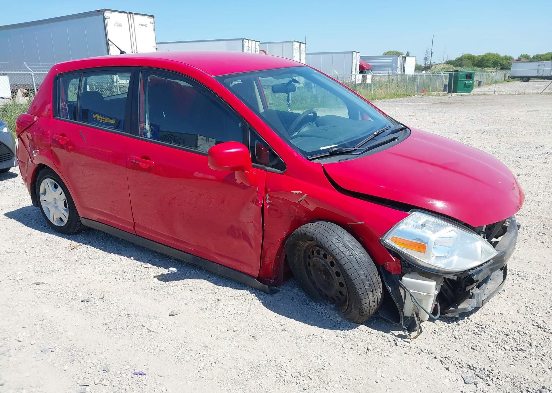 2010 NISSAN VERSA