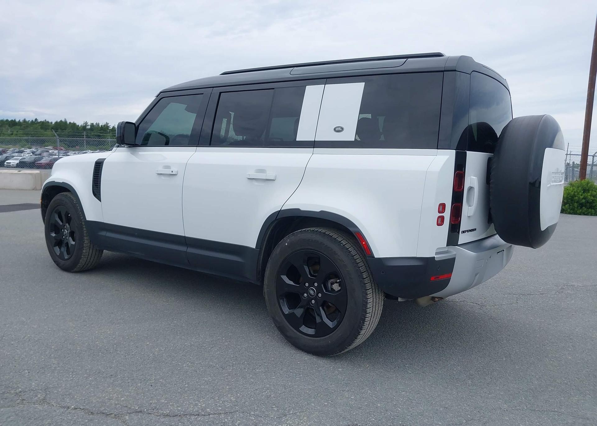 2024 LAND ROVER DEFENDER 110 S