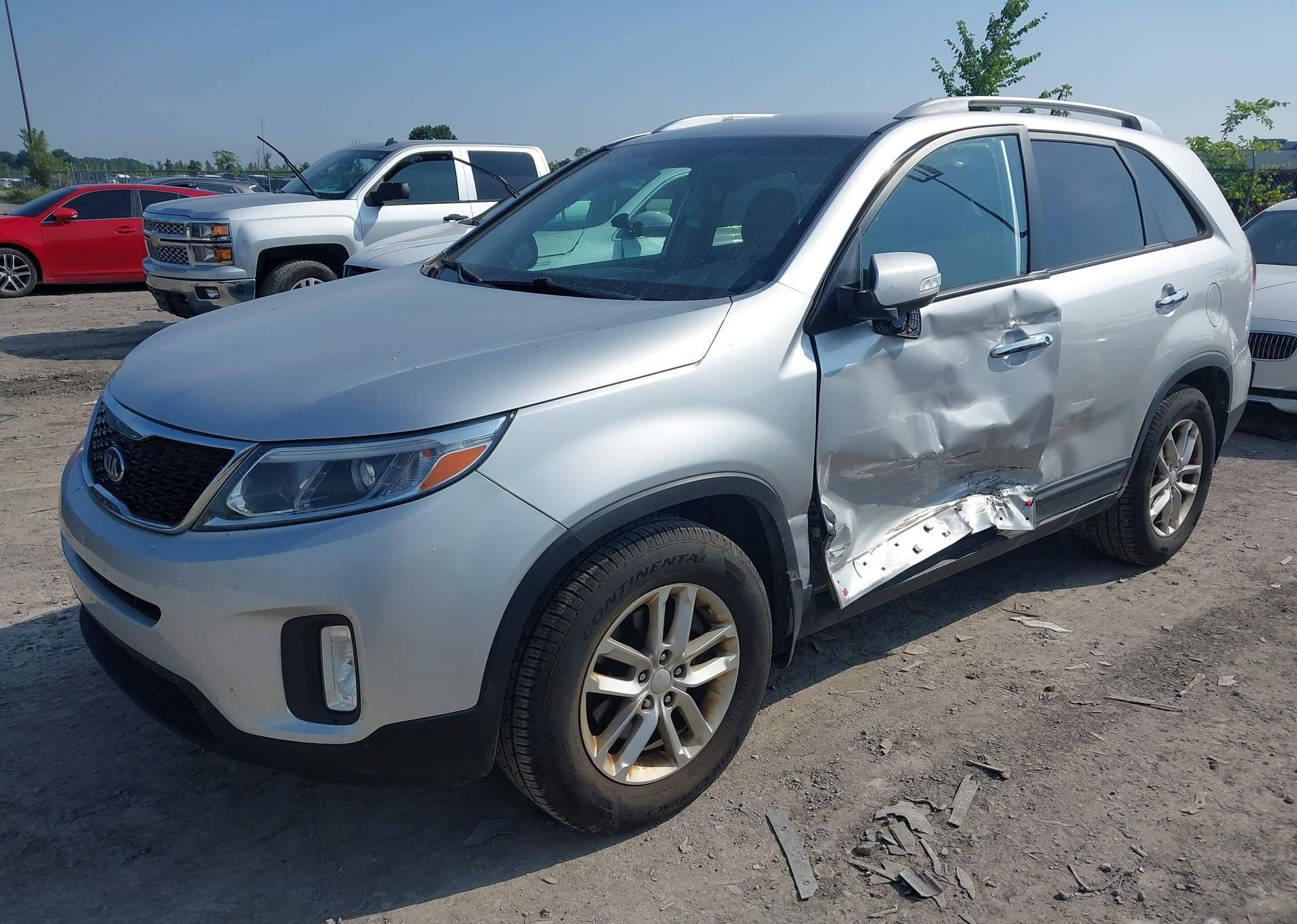 2015 KIA SORENTO