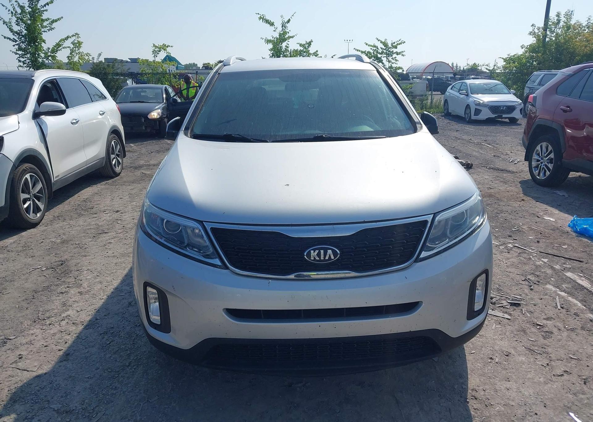 2015 KIA SORENTO