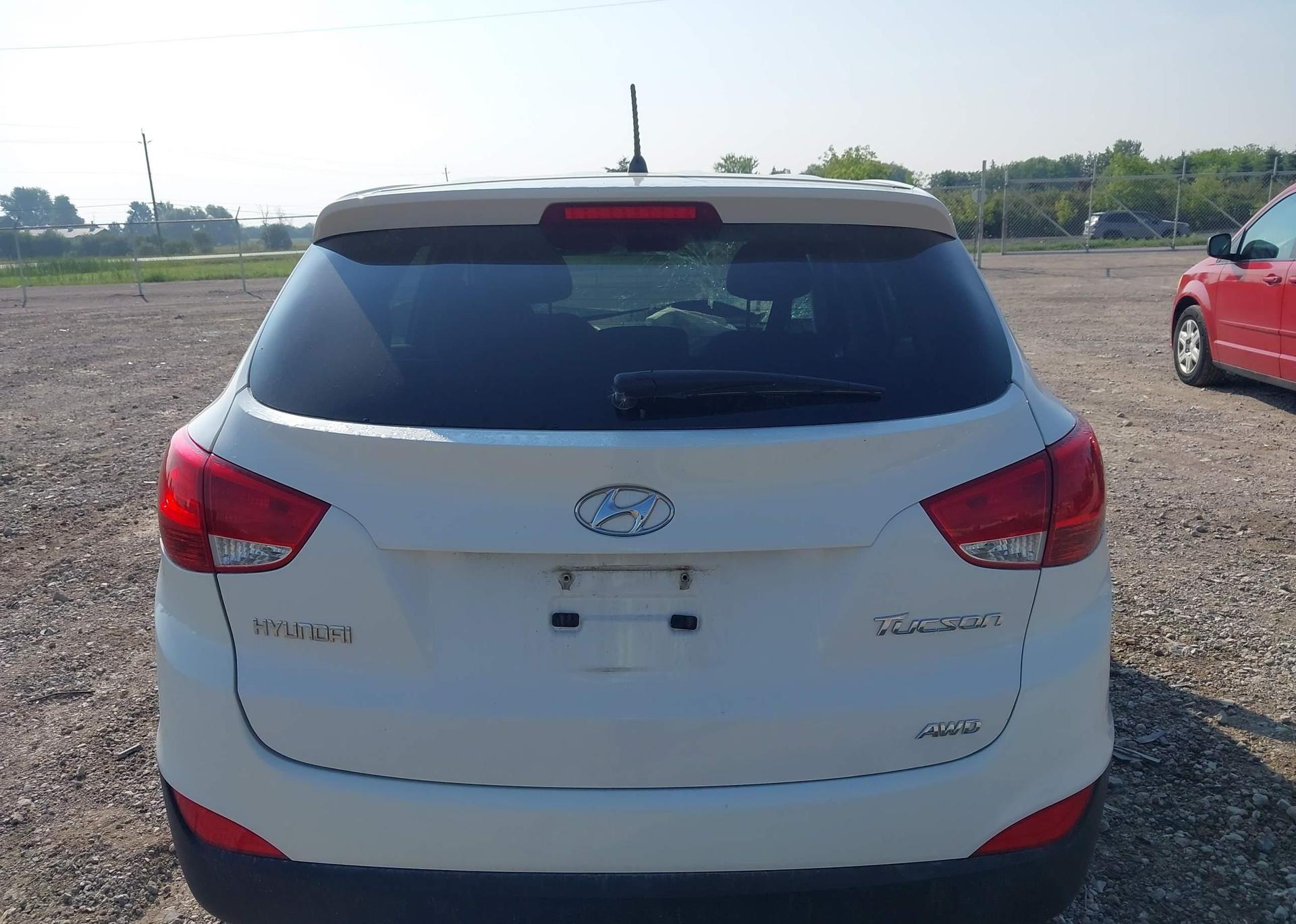2013 HYUNDAI TUCSON GL