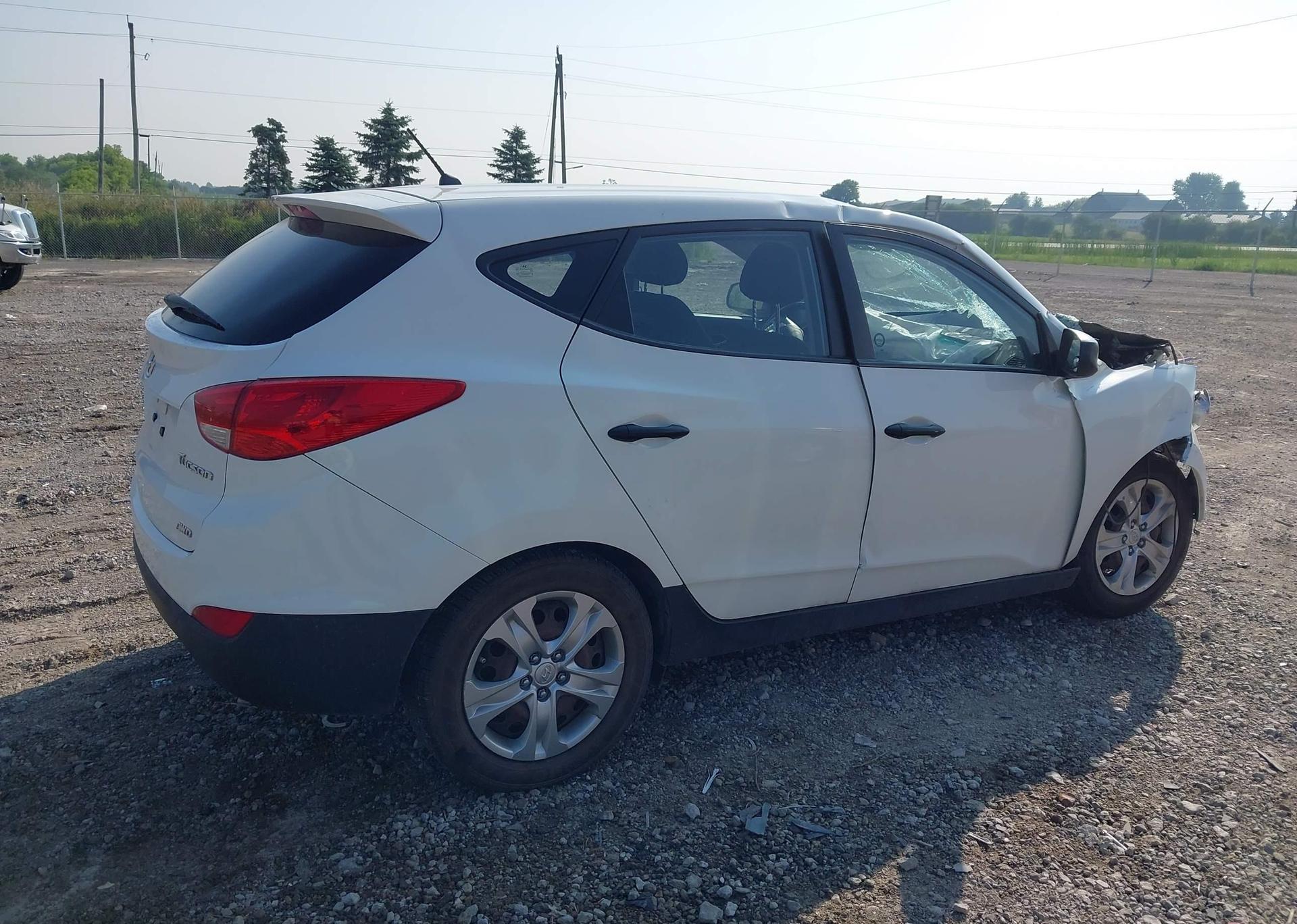 2013 HYUNDAI TUCSON GL