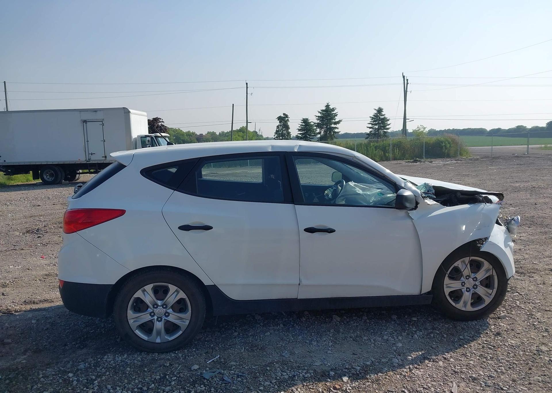 2013 HYUNDAI TUCSON GL