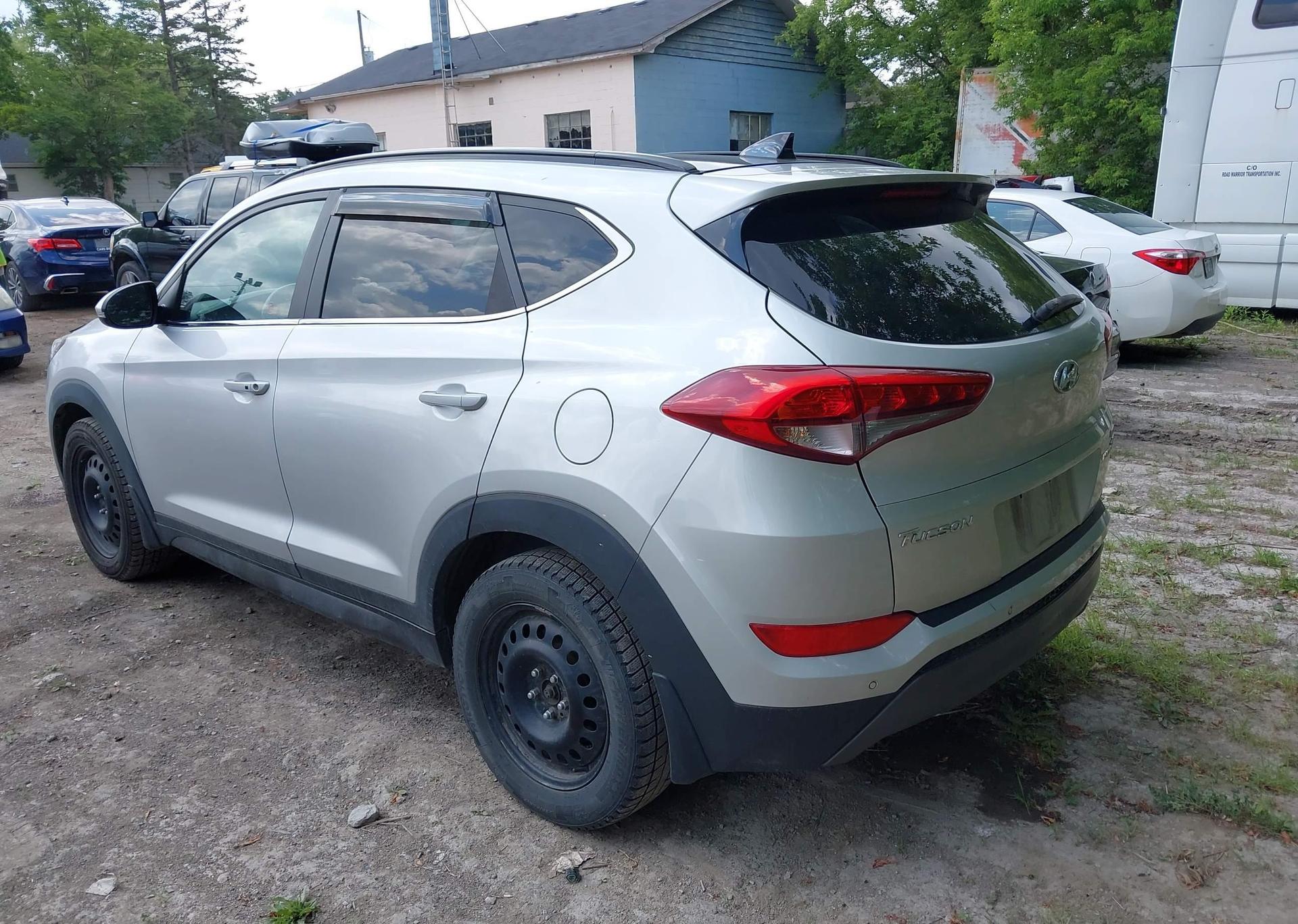 2016 HYUNDAI TUCSON LIMITED