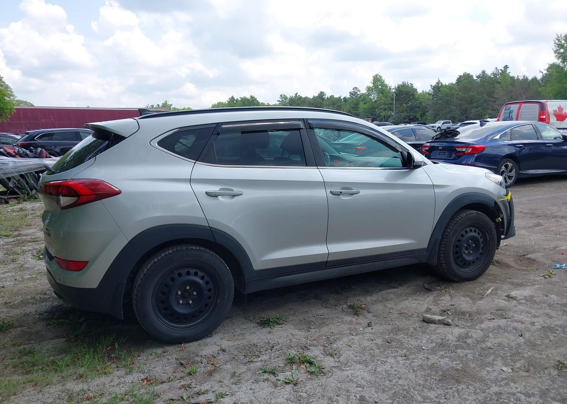 2016 HYUNDAI TUCSON LIMITED