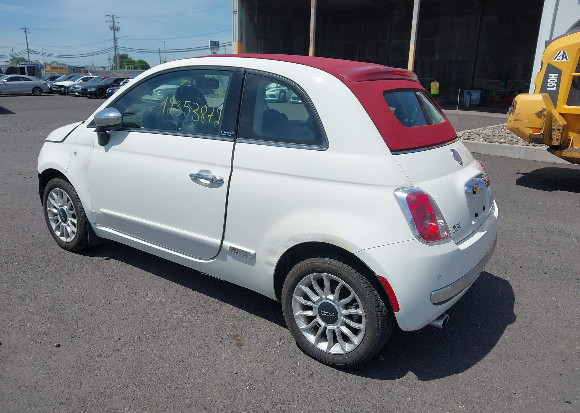 2012 FIAT 500 LOUNGE