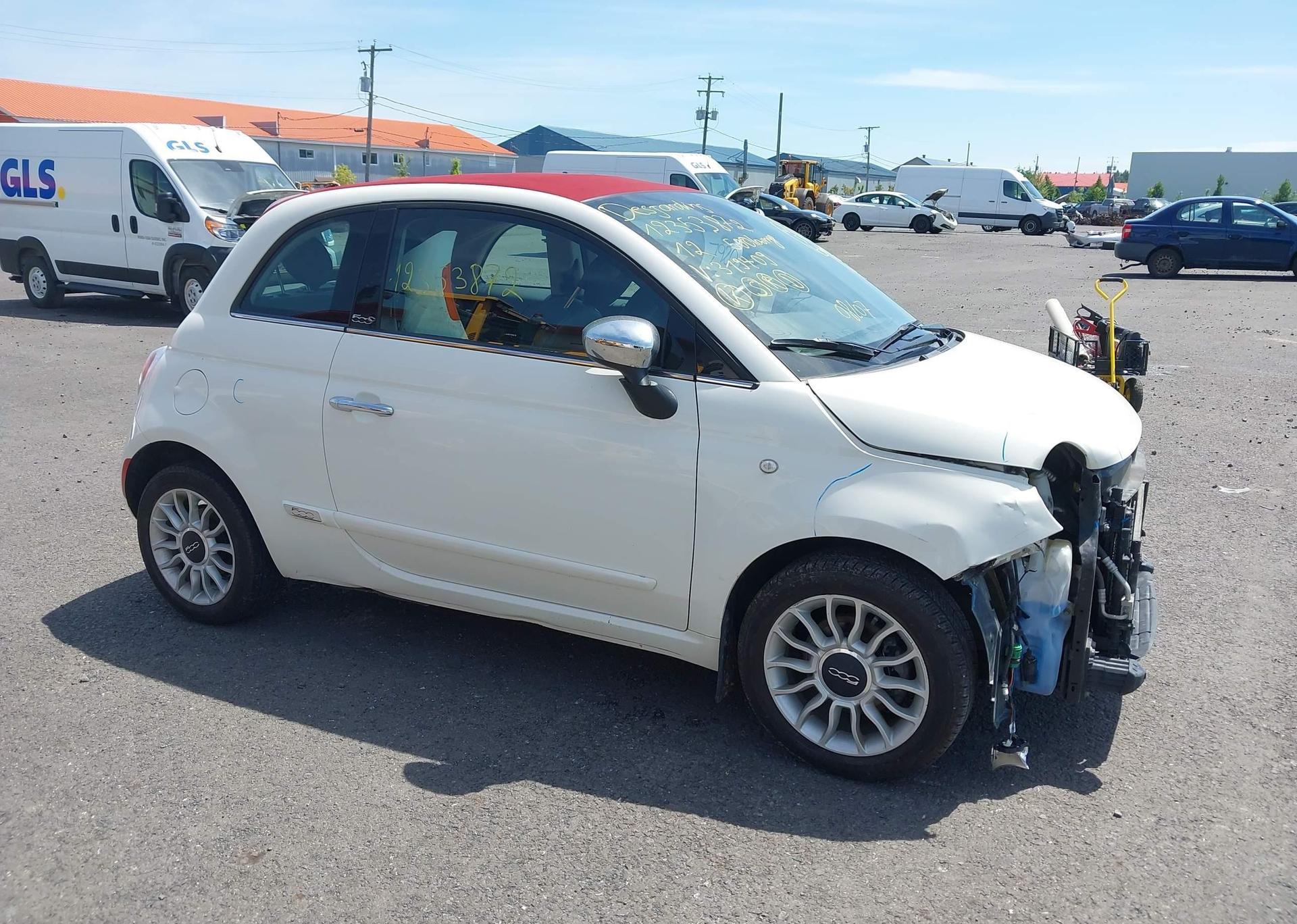 2012 FIAT 500 LOUNGE