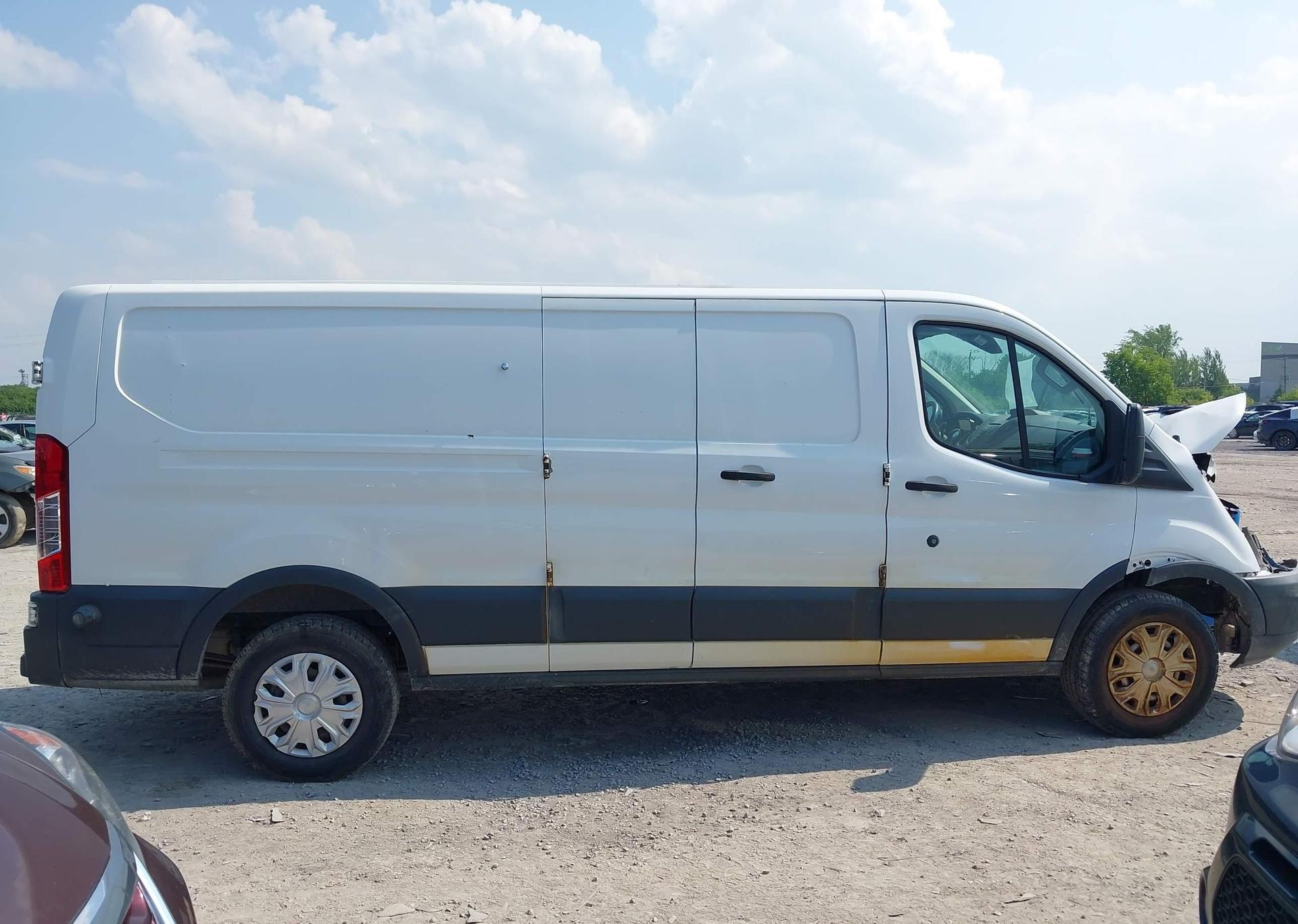 2015 FORD TRANSIT-250