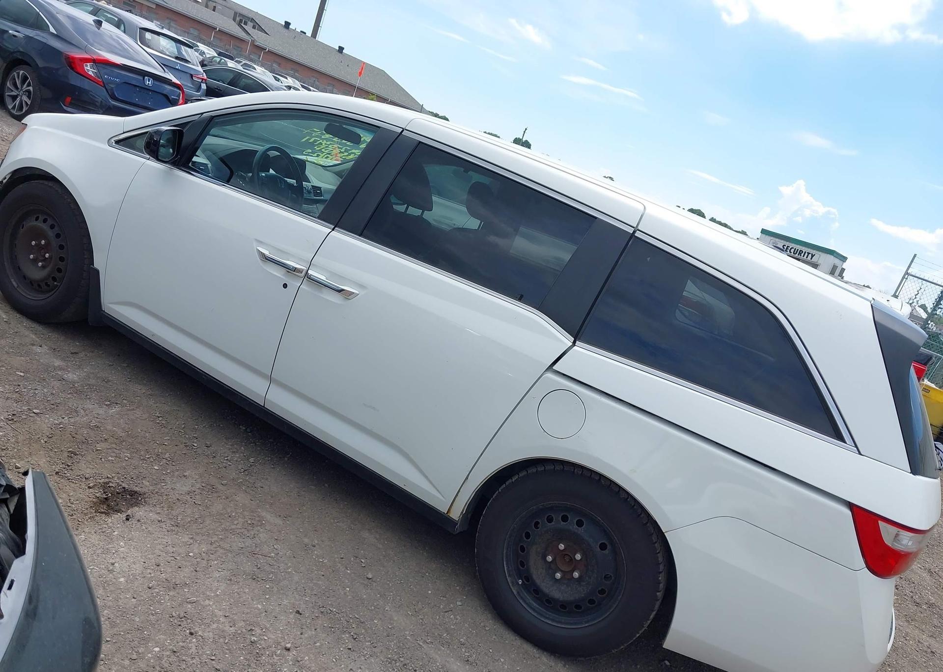 2011 HONDA ODYSSEY EX