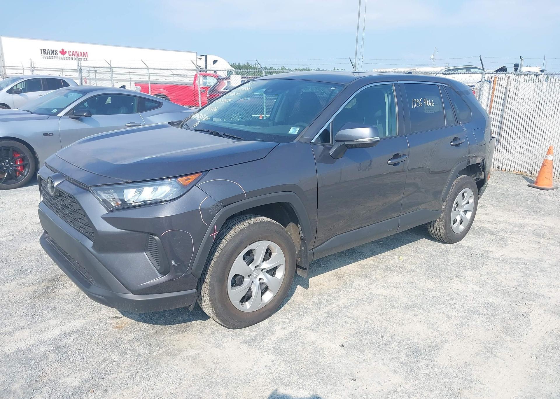 2022 TOYOTA RAV4 LE