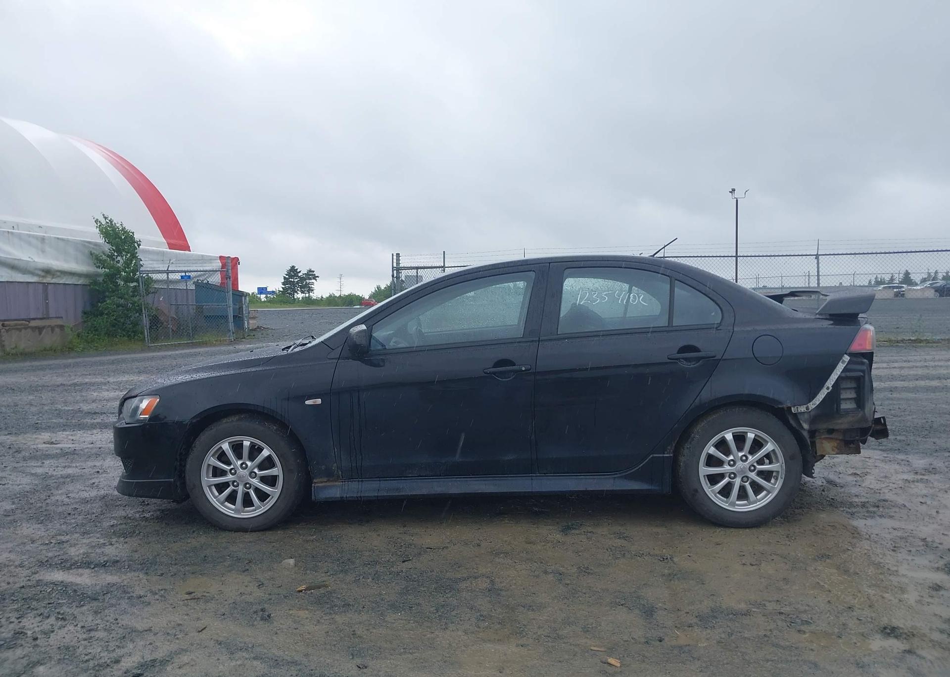 2012 MITSUBISHI lancer se