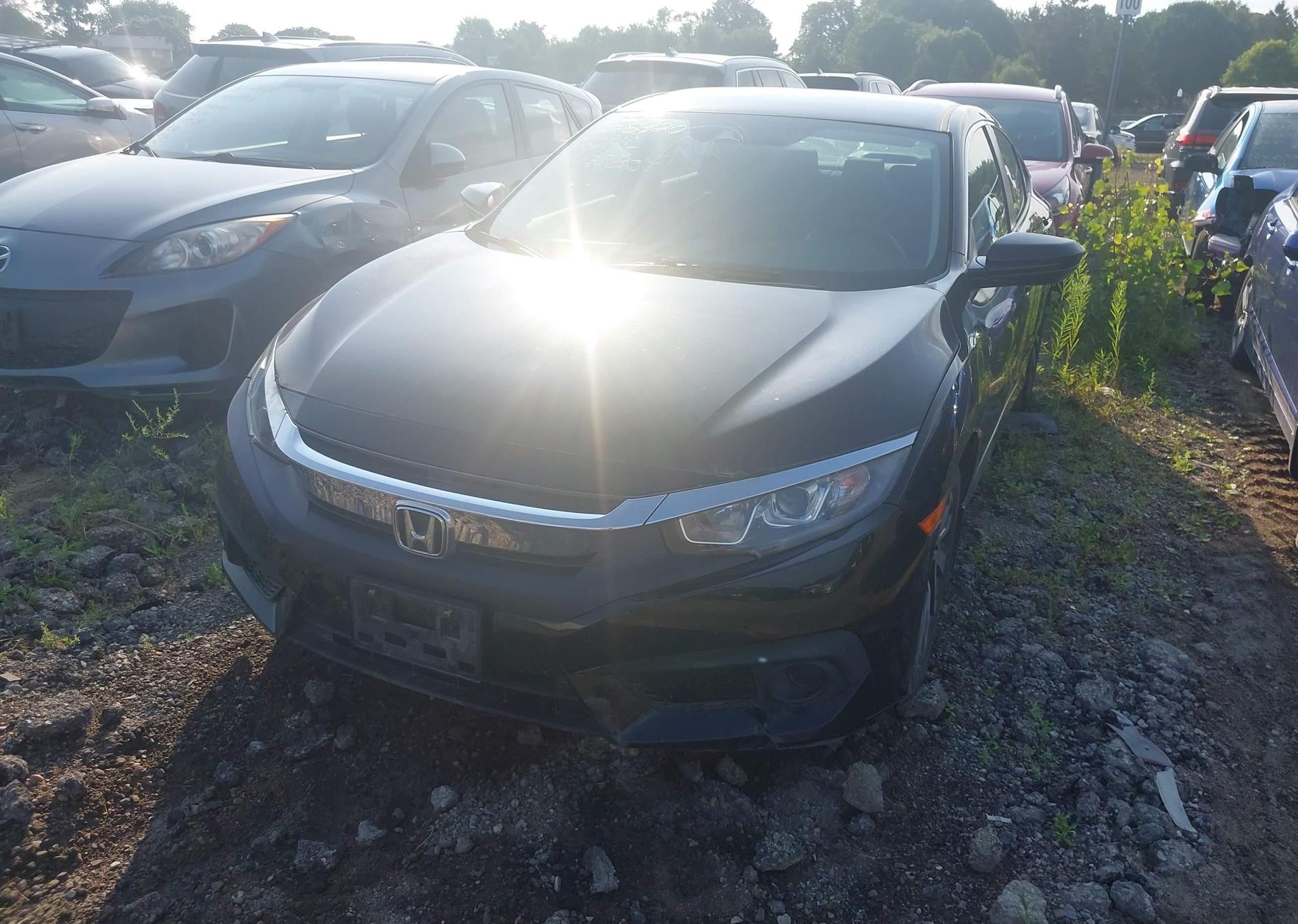 2018 HONDA CIVIC SE