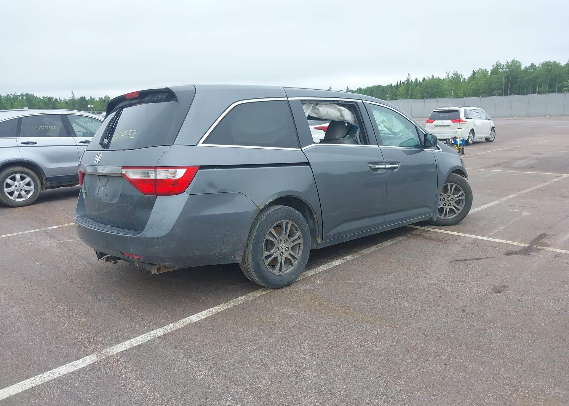 2011 HONDA ODYSSEY EX-L