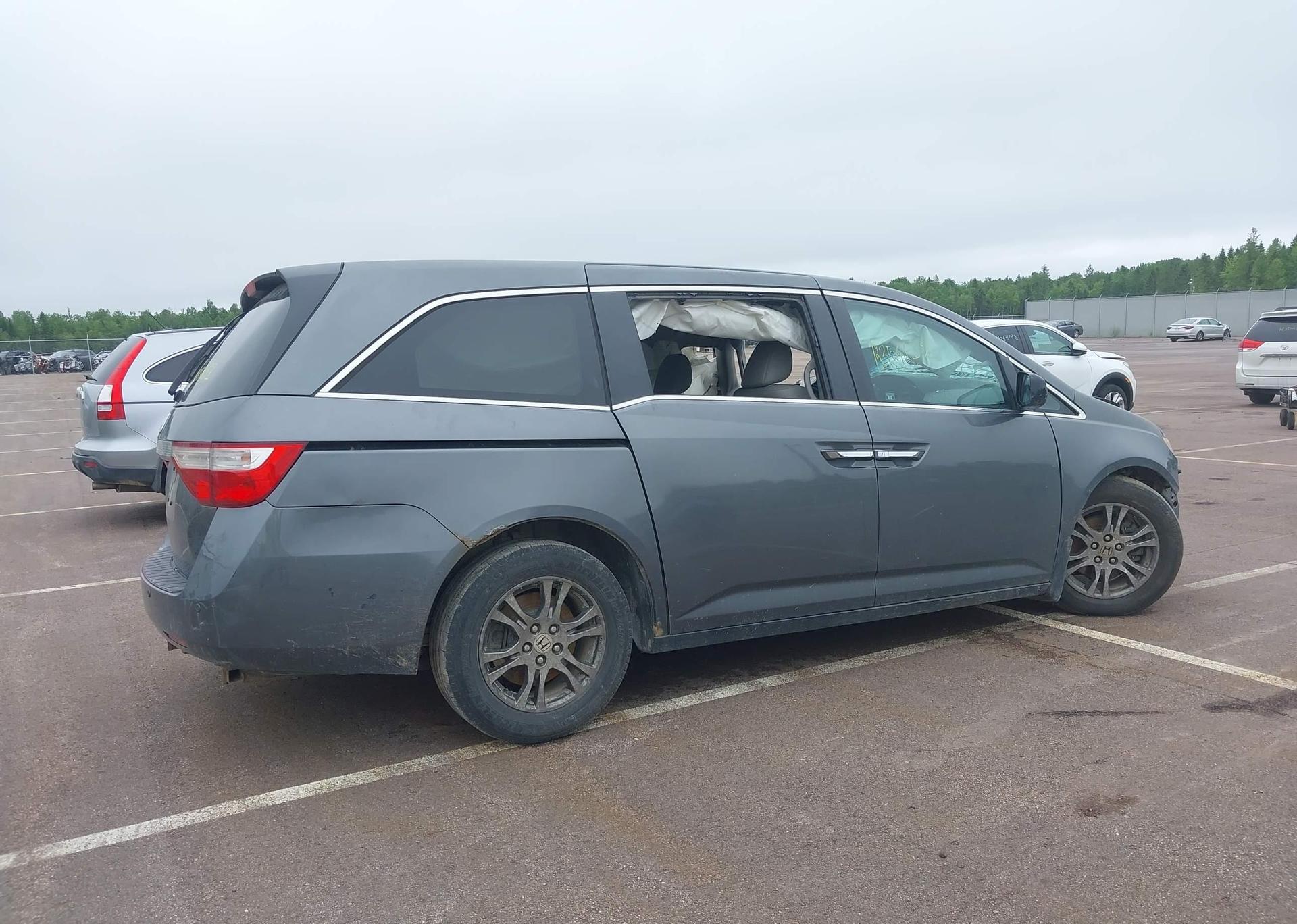 2011 HONDA ODYSSEY EX-L