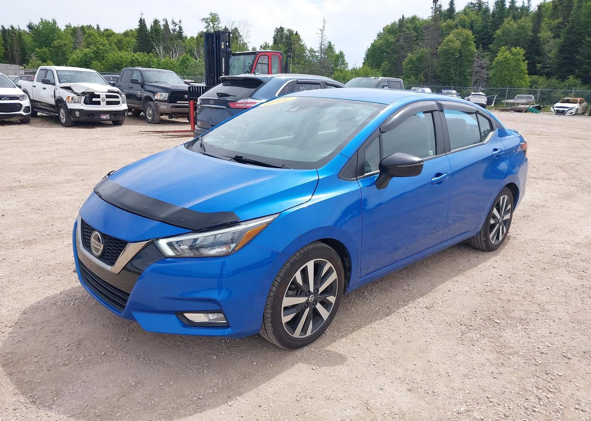 2022 NISSAN VERSA SR