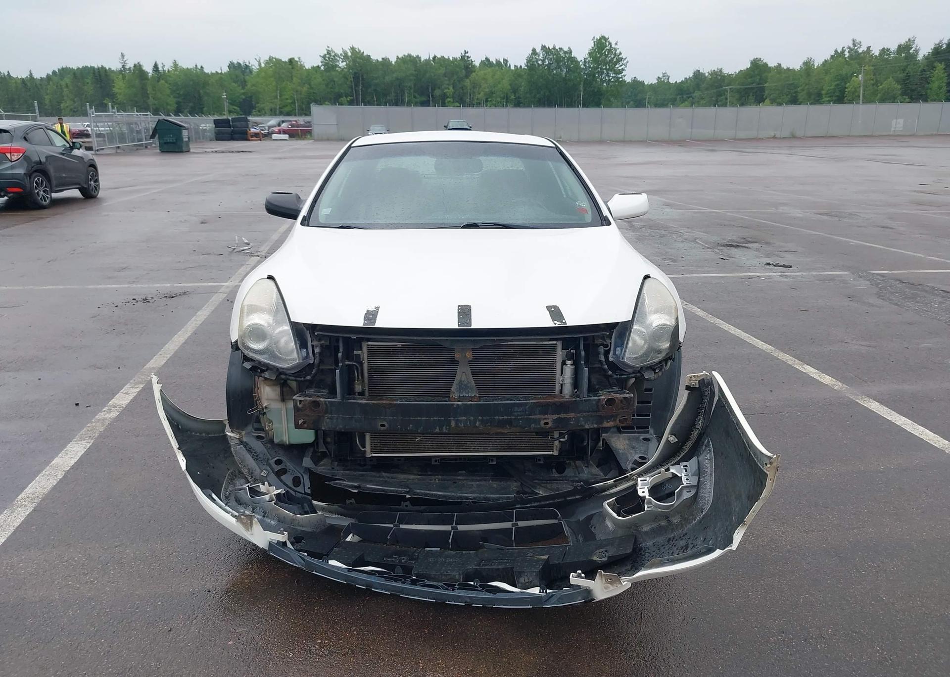 2010 NISSAN Altima S