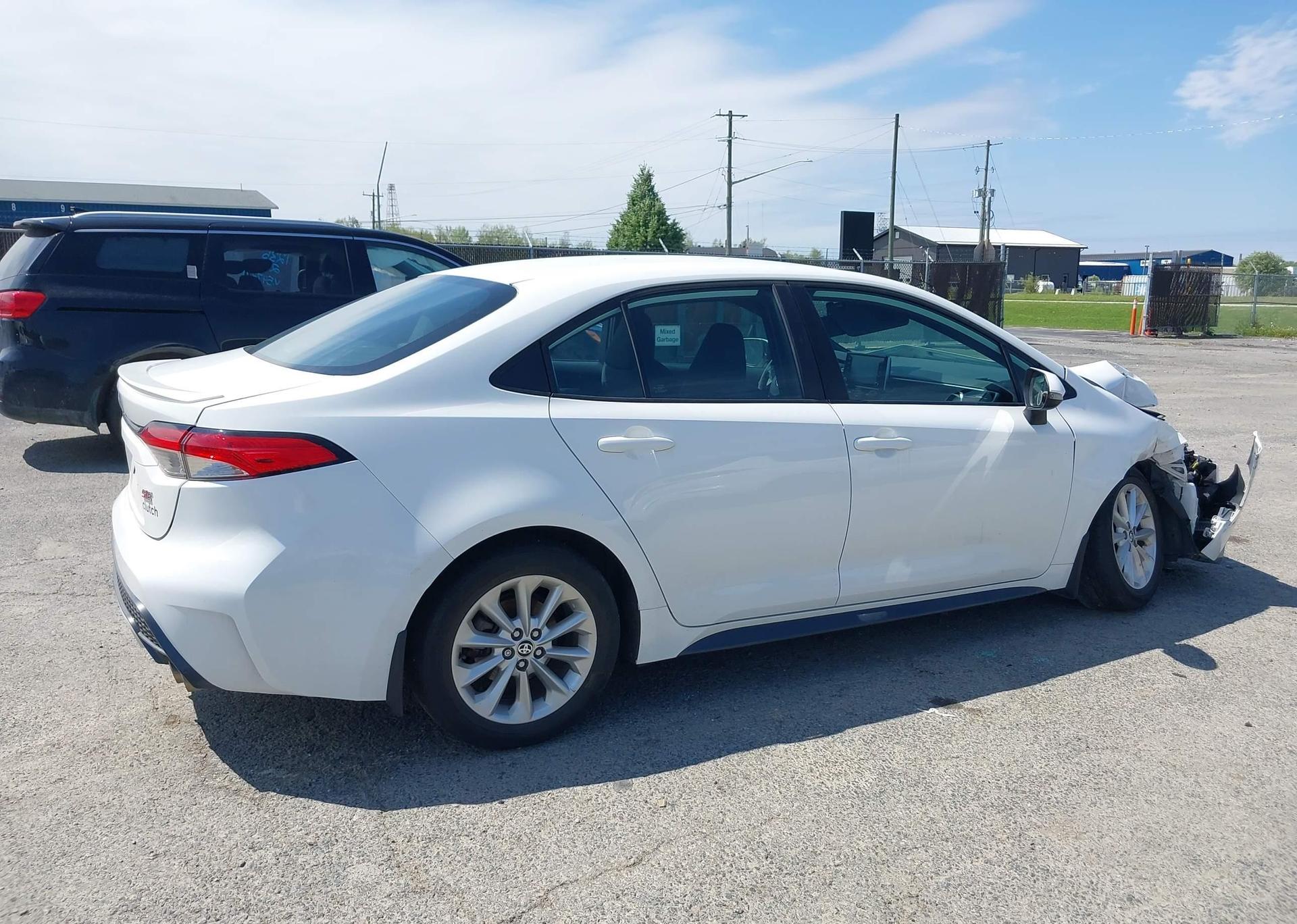 2021 TOYOTA COROLLA SE