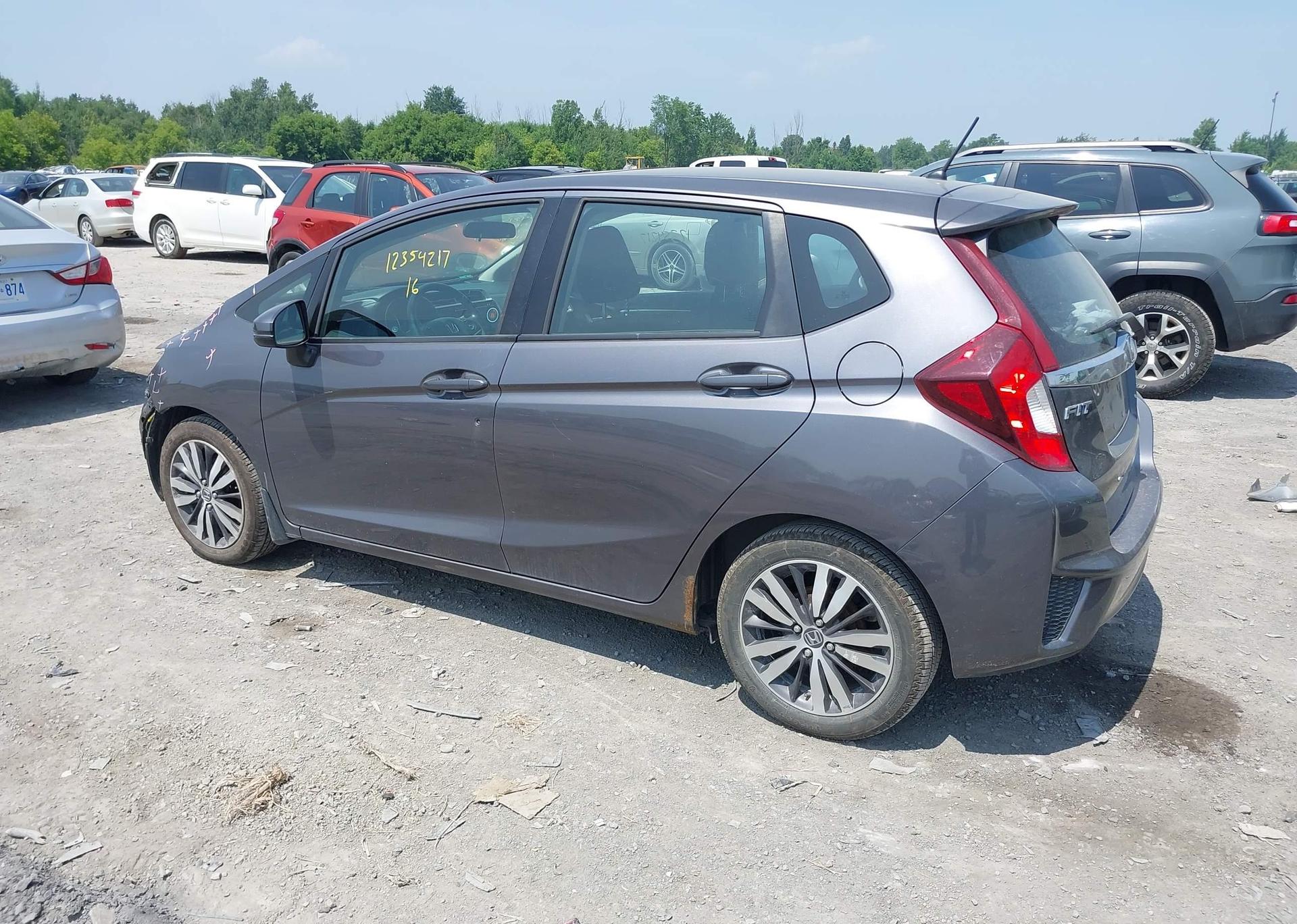 2016 HONDA FIT EX