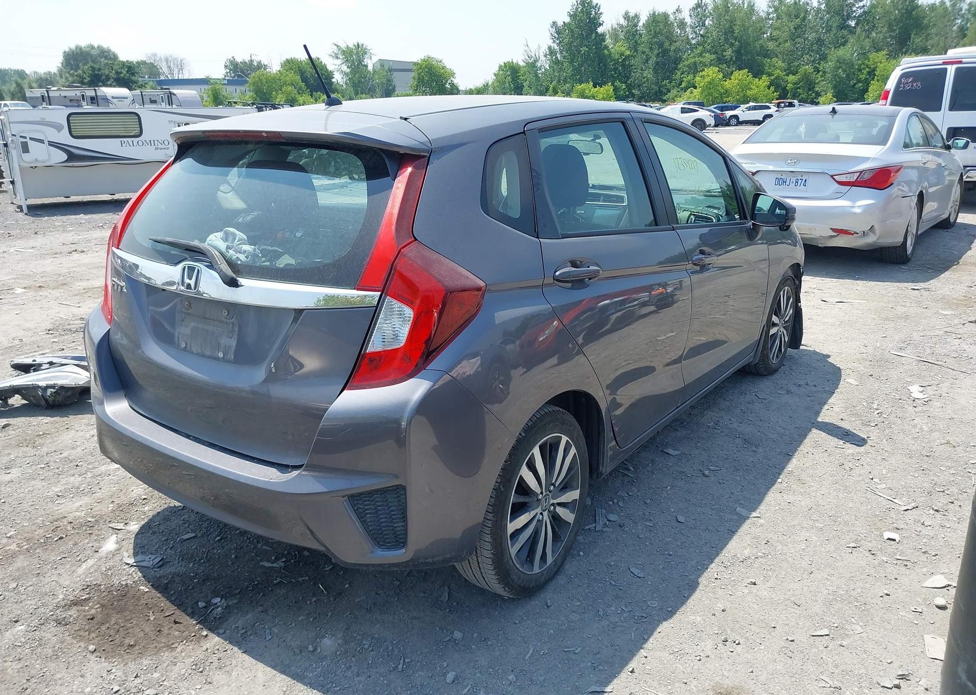 2016 HONDA FIT EX