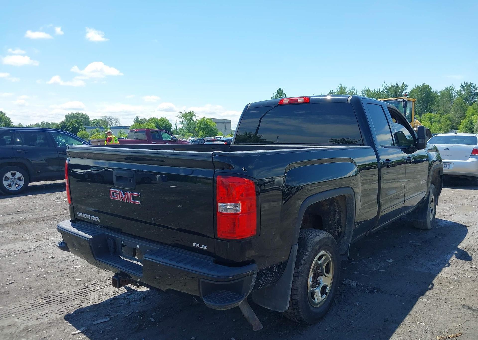 2017 GMC SIERRA K1500 SLE