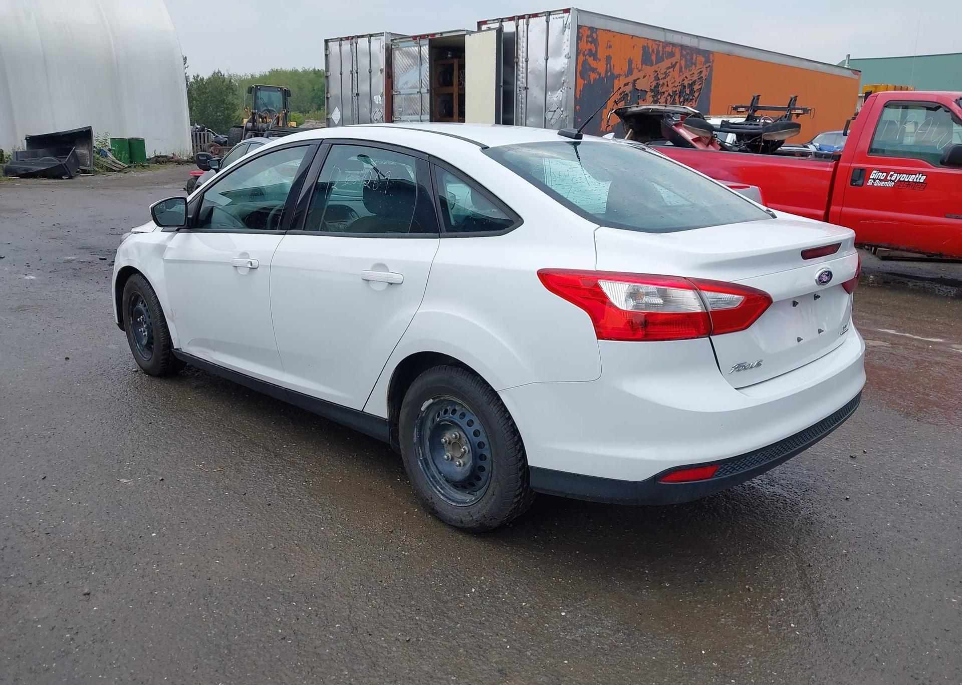 2013 FORD FOCUS SE