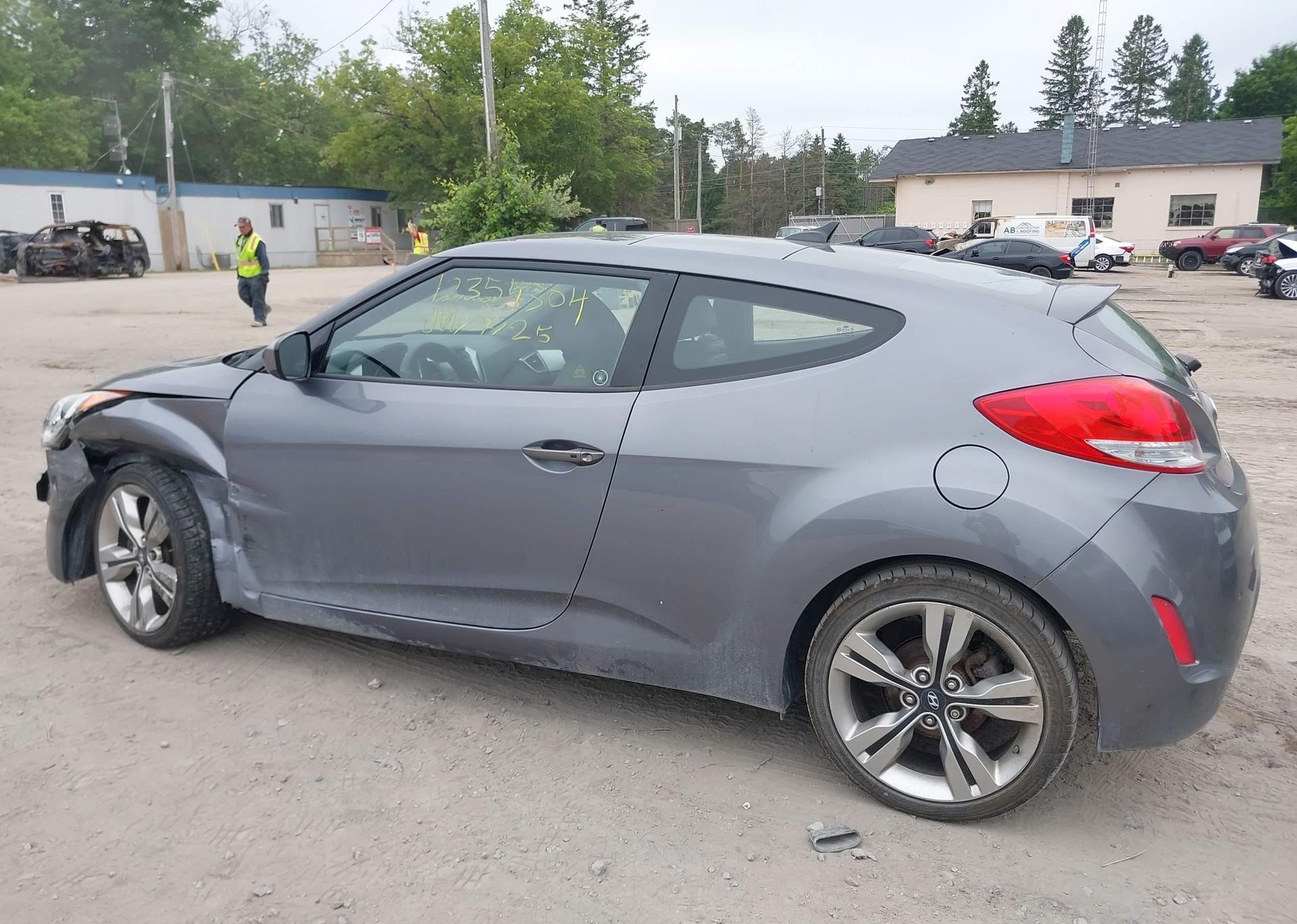 2013 HYUNDAI VELOSTER