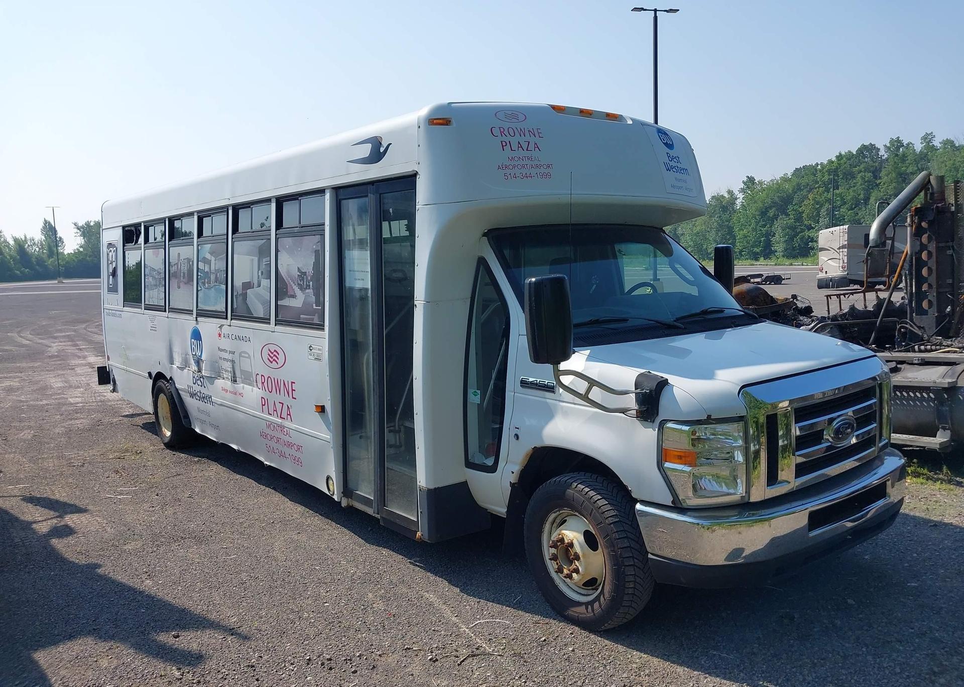 2017 FORD E-450 CUTAWAY