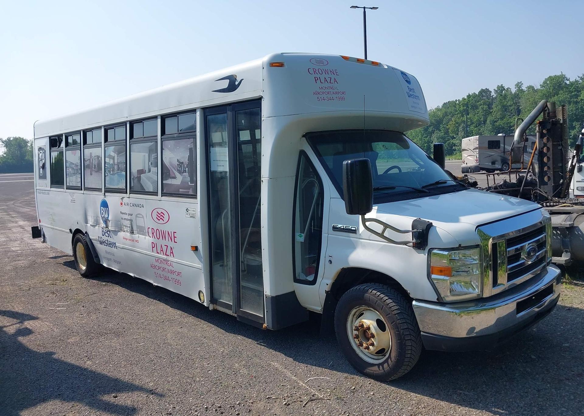 2017 FORD E-450 CUTAWAY