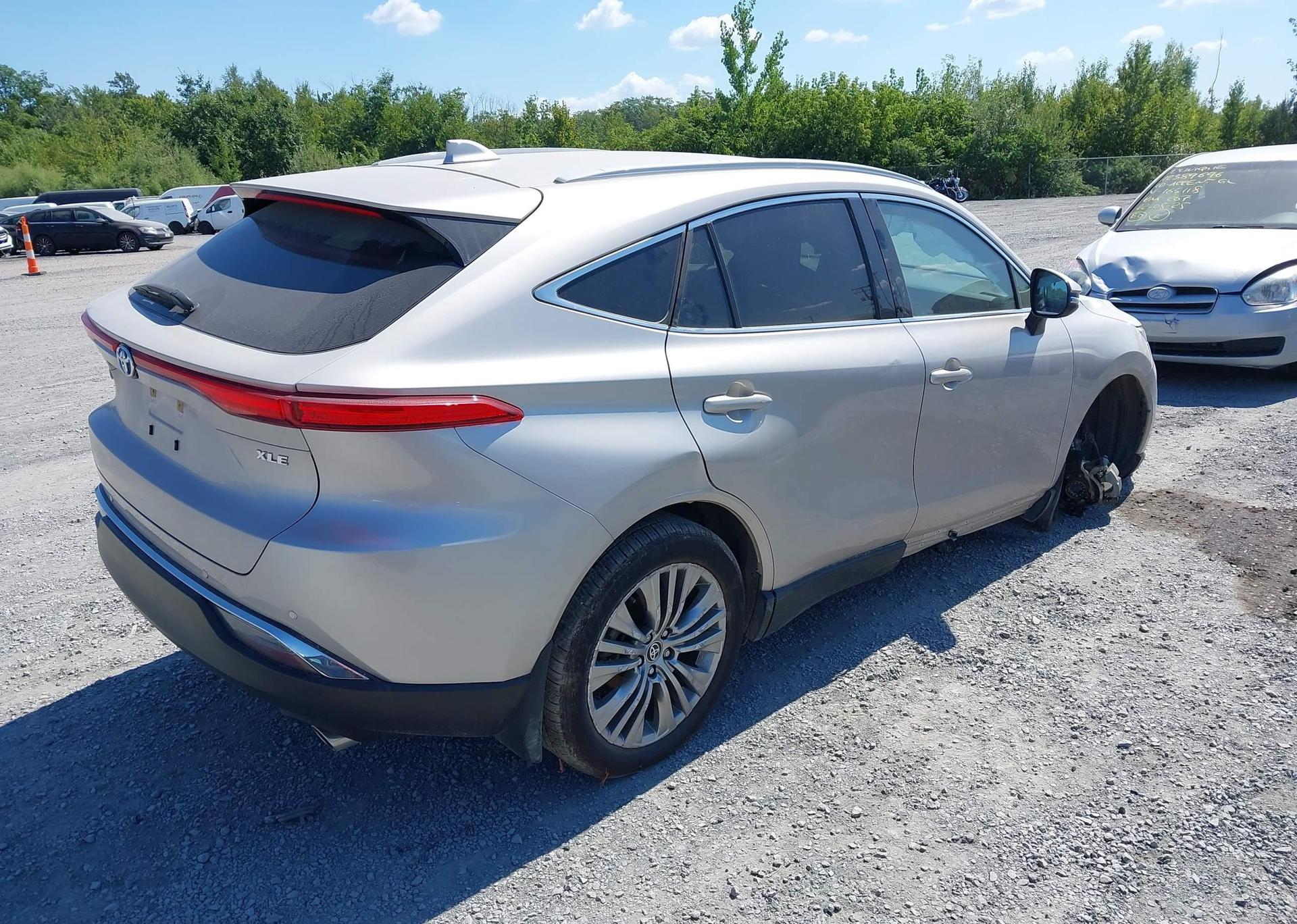 2024 TOYOTA VENZA