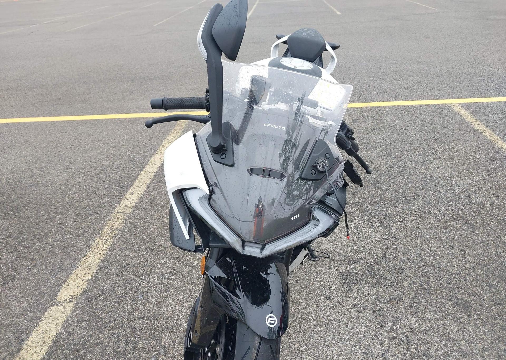 2025 CF MOTO 675SS