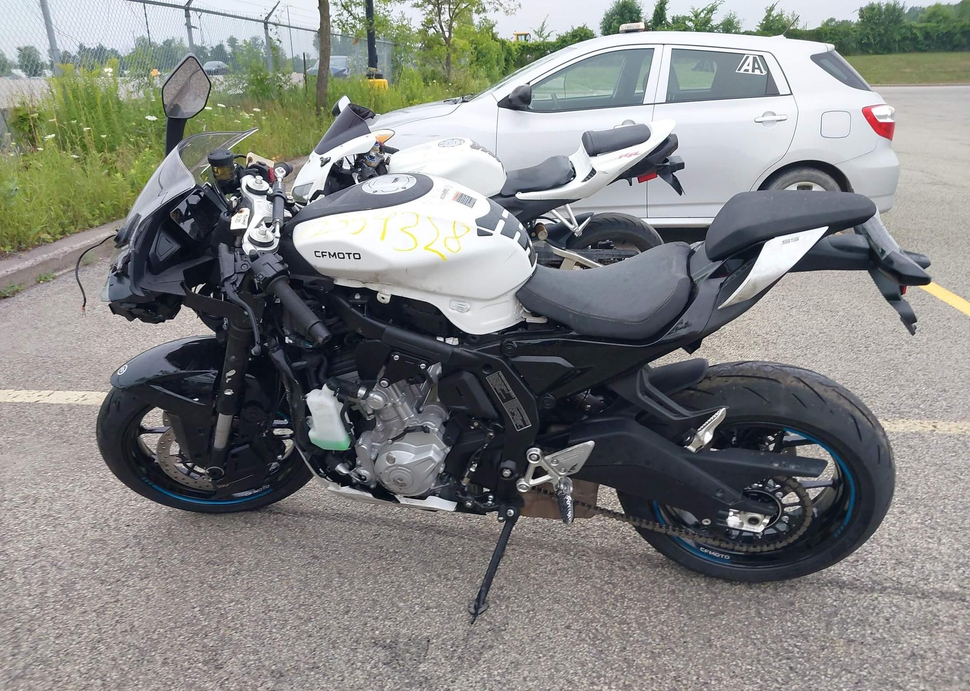 2025 CF MOTO 675SS