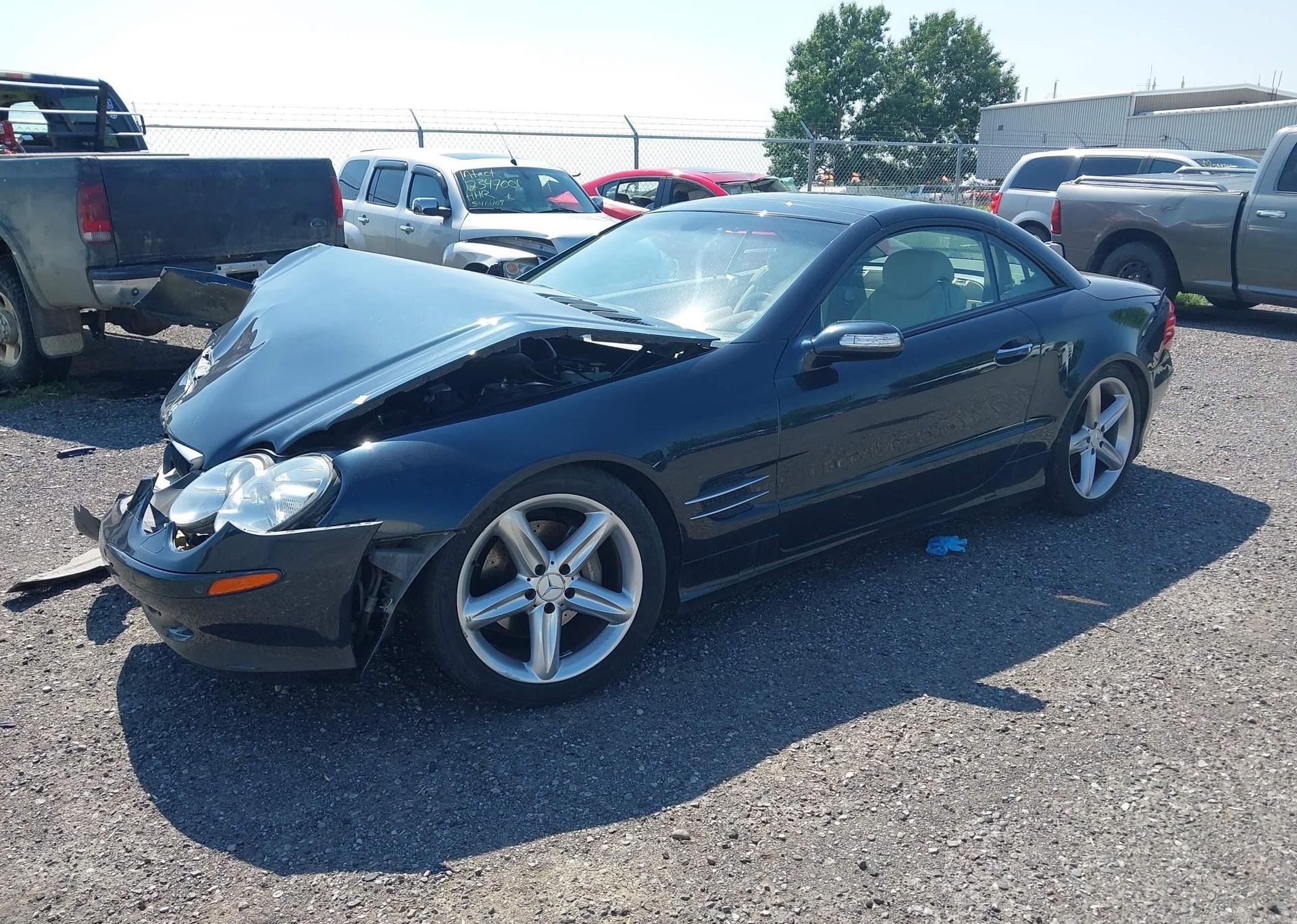 2004 MERCEDES-BENZ SL 500