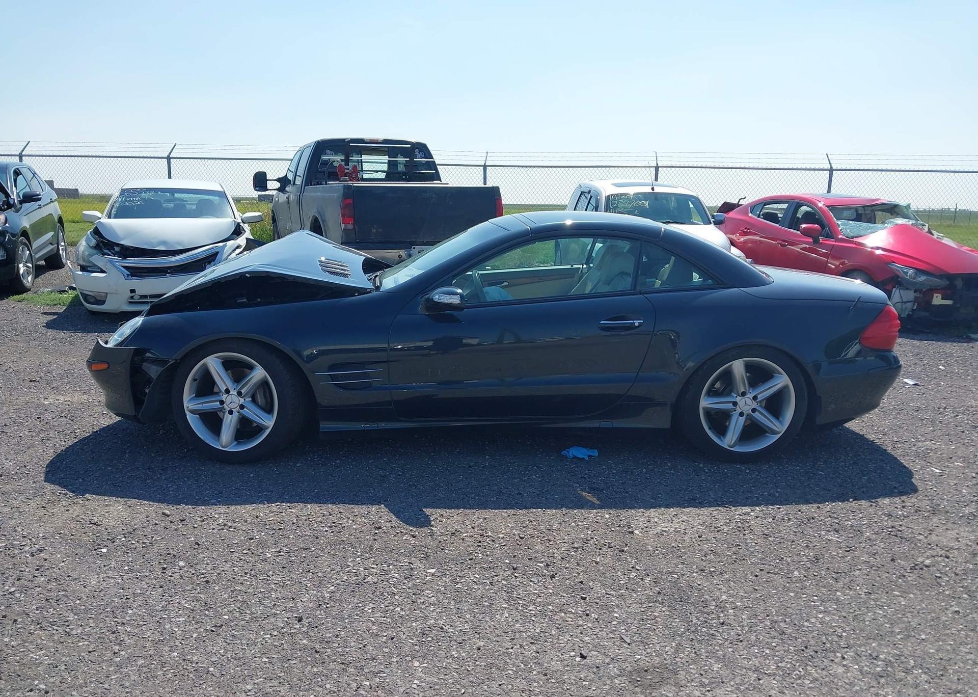 2004 MERCEDES-BENZ SL 500