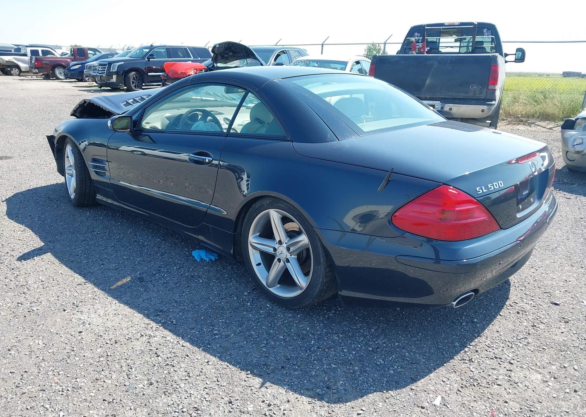 2004 MERCEDES-BENZ SL 500