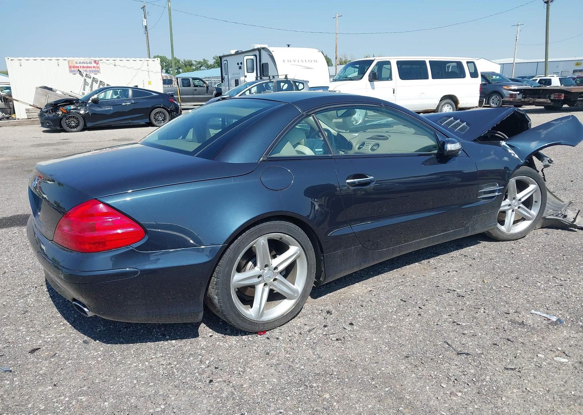 2004 MERCEDES-BENZ SL 500